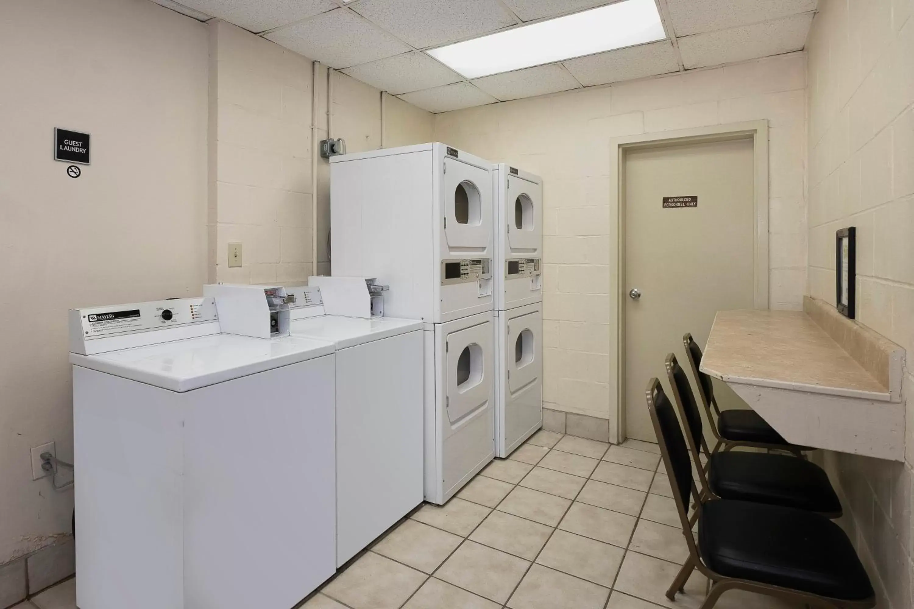 Other, Kitchen/Kitchenette in Red Roof Inn Myrtle Beach Hotel - Market Commons