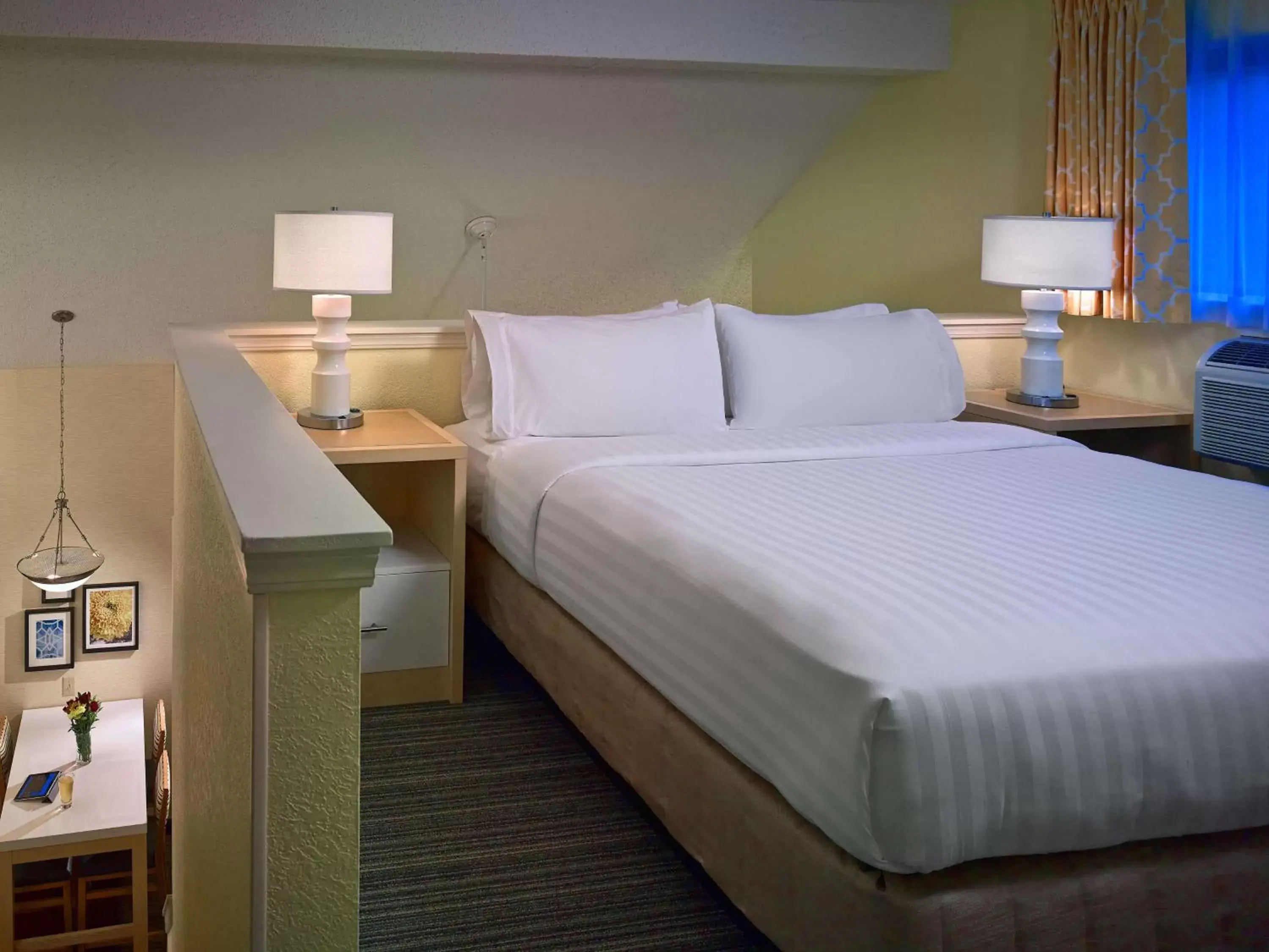 Bed in Sonesta ES Suites Burlington VT