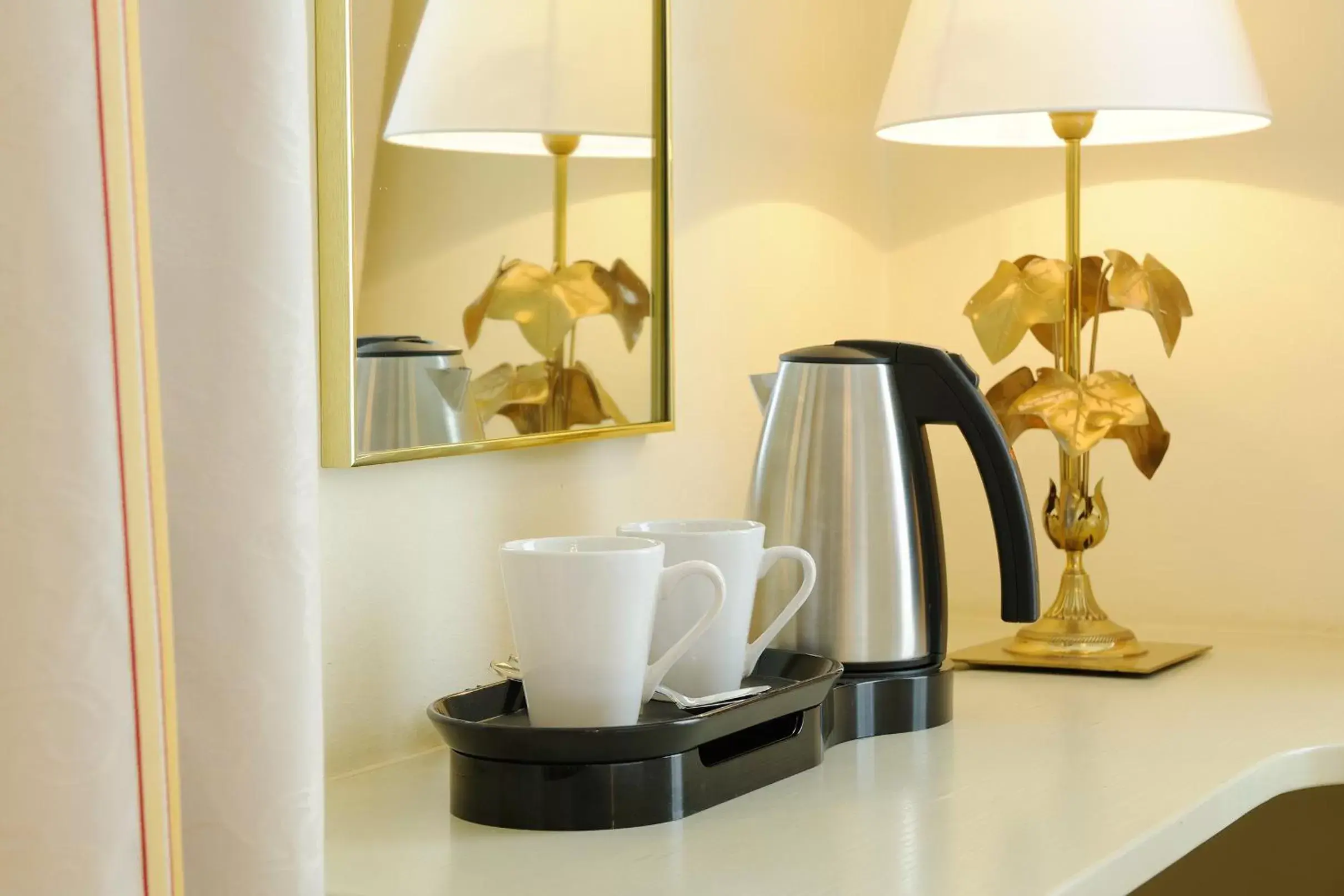 Coffee/tea facilities in Hotel Scherer