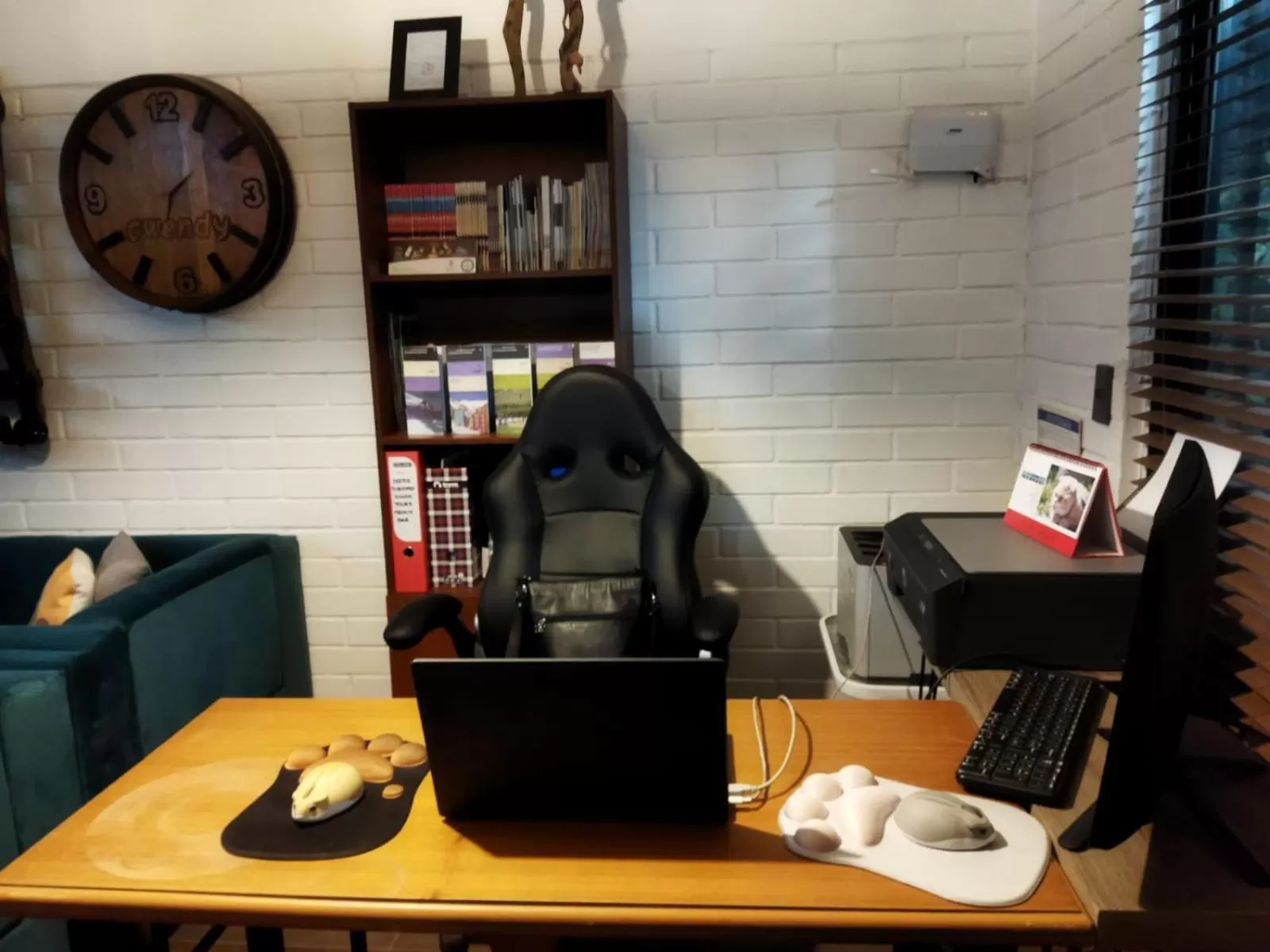 Lobby or reception in Casa Roble Añejo Bed & Breakfast