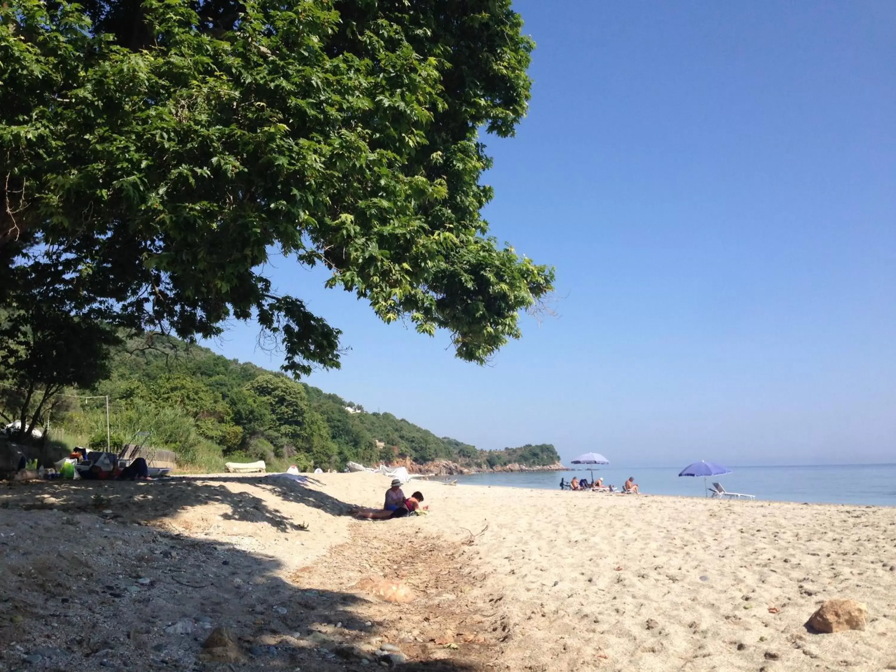 Day, Beach in Hotel Christina - Happy Days