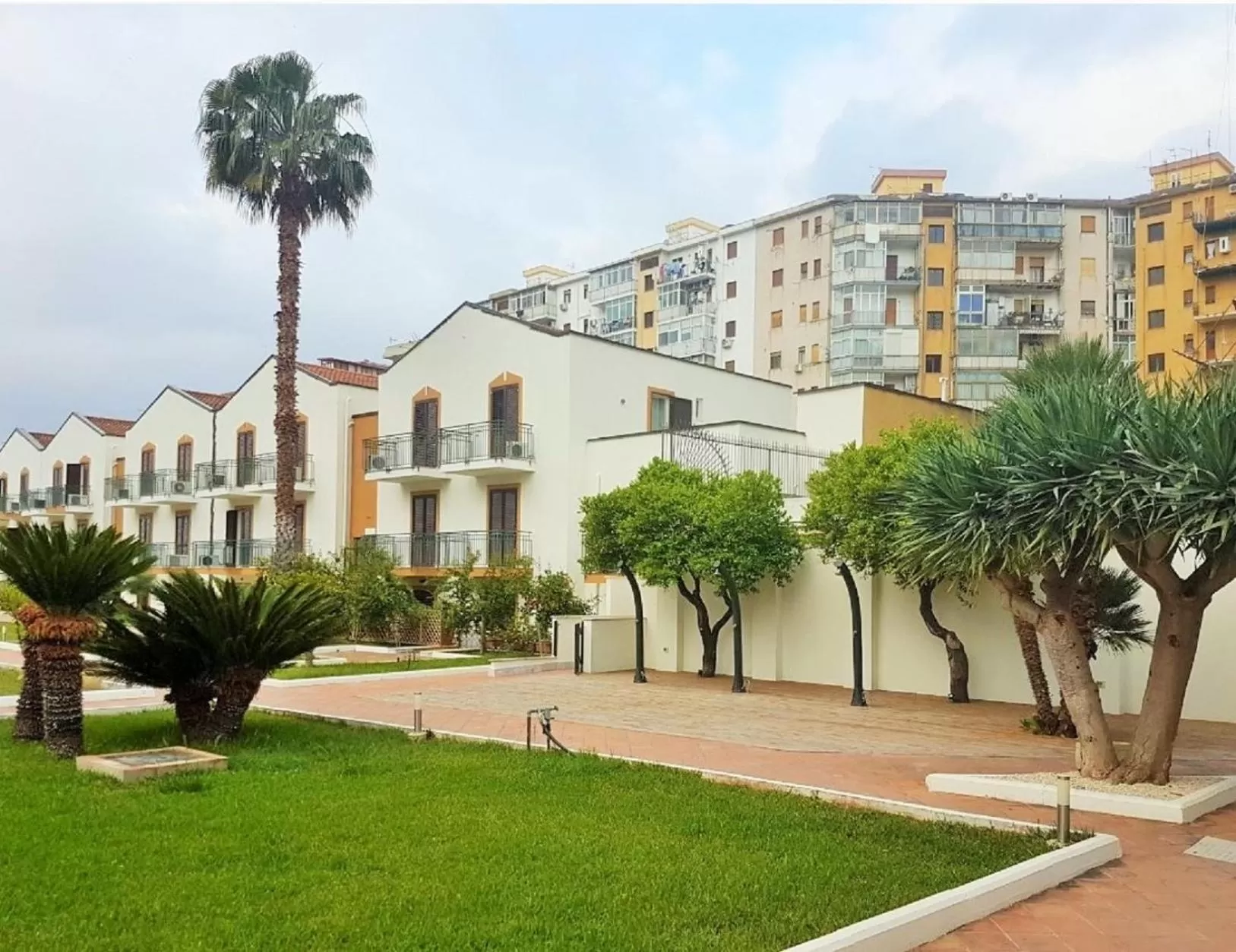 Garden in Casena Dei Colli, Sure Hotel Collection By Best Western