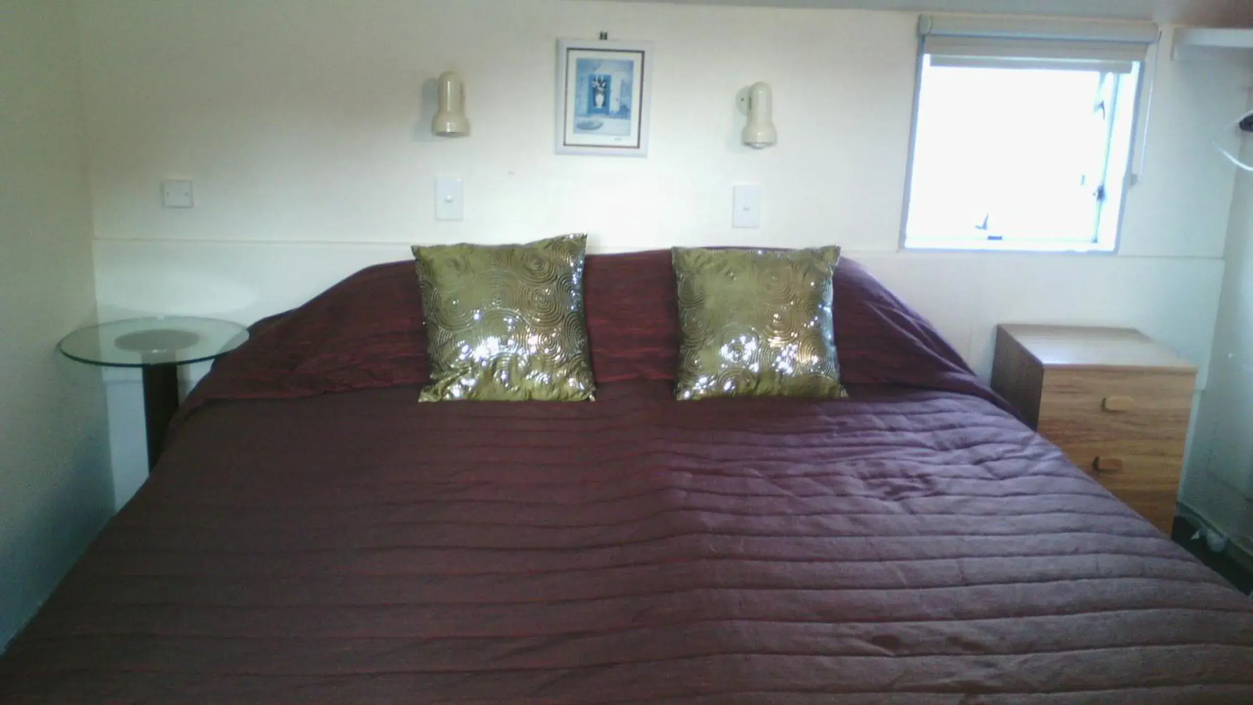 Bed in 747 Motel