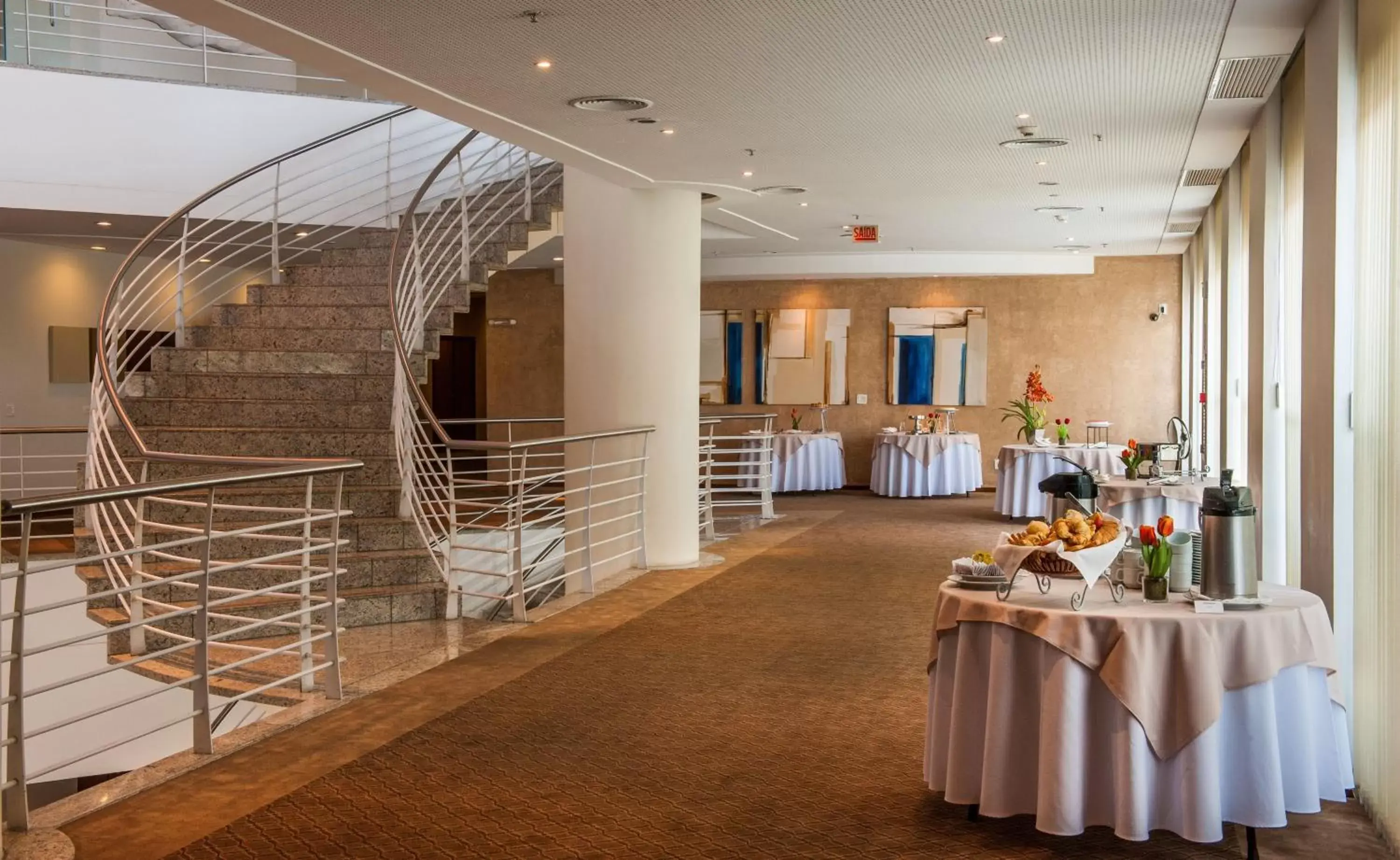 Banquet/Function facilities, Restaurant/Places to Eat in Bourbon Joinville Convention Hotel