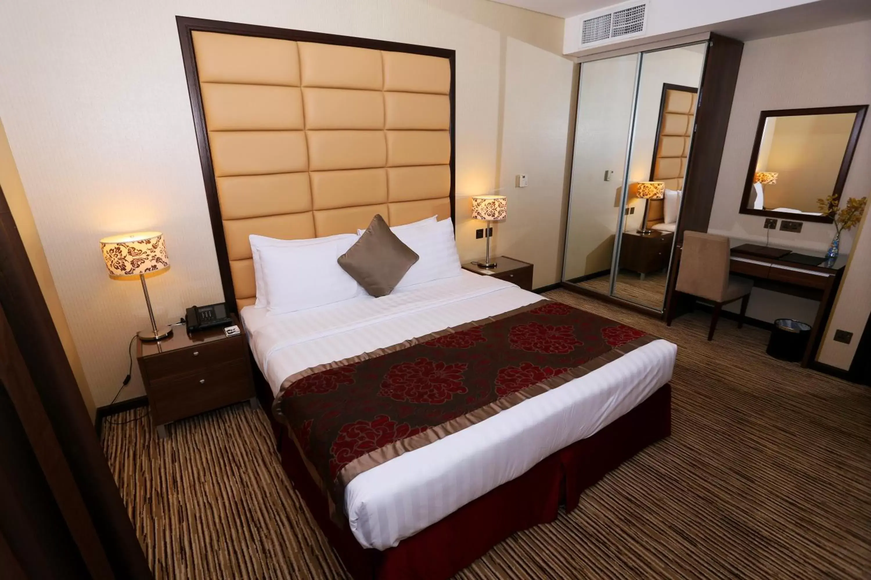 Family one bedroom suite with Garden view in Al Hamra Hotel Family one bedroom suite with Garden view in Al Hamra Hotel
