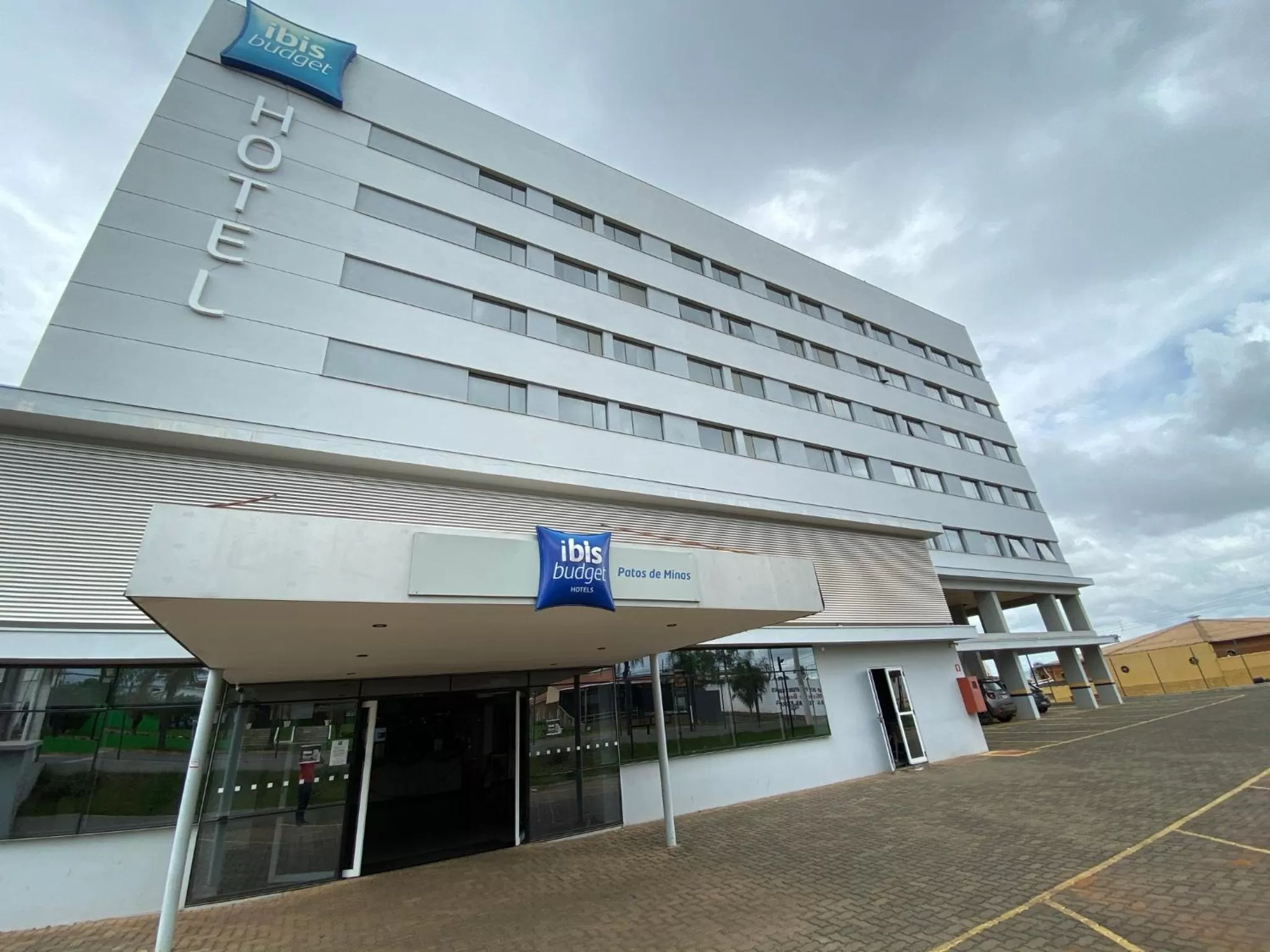 Property building in ibis budget Patos de Minas