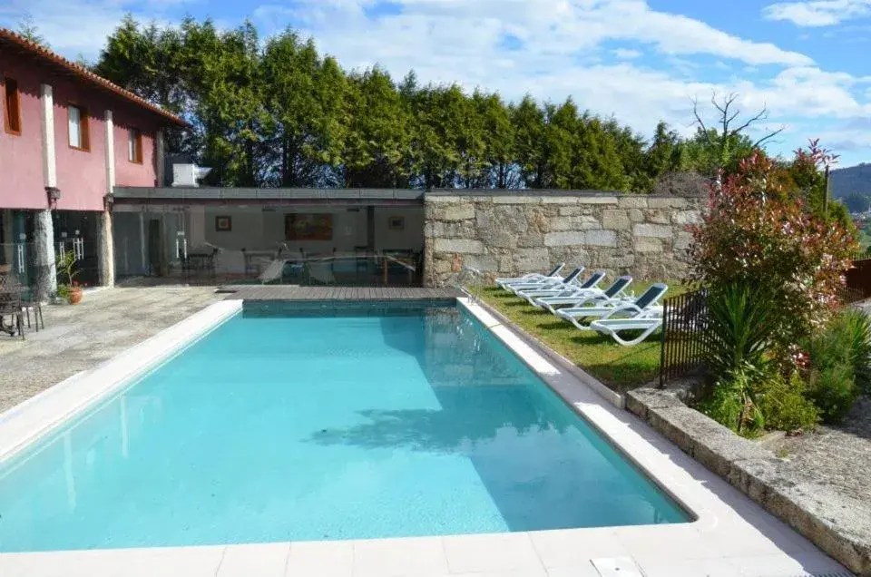 Pool view, Swimming Pool in Hotel Rural Alves - Casa Alves Torneiros