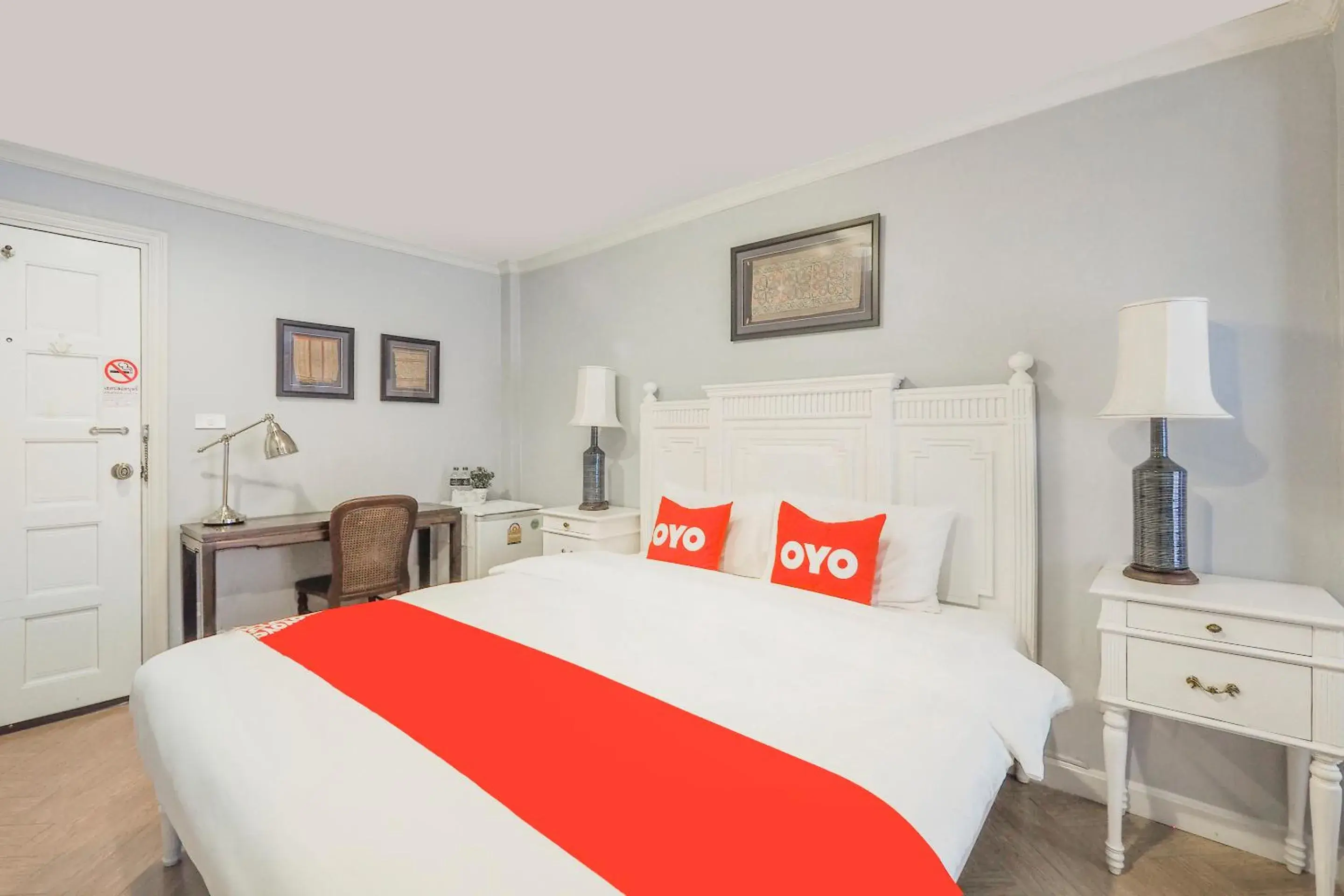 Bedroom, Bed in OYO 899 Villa De Hun