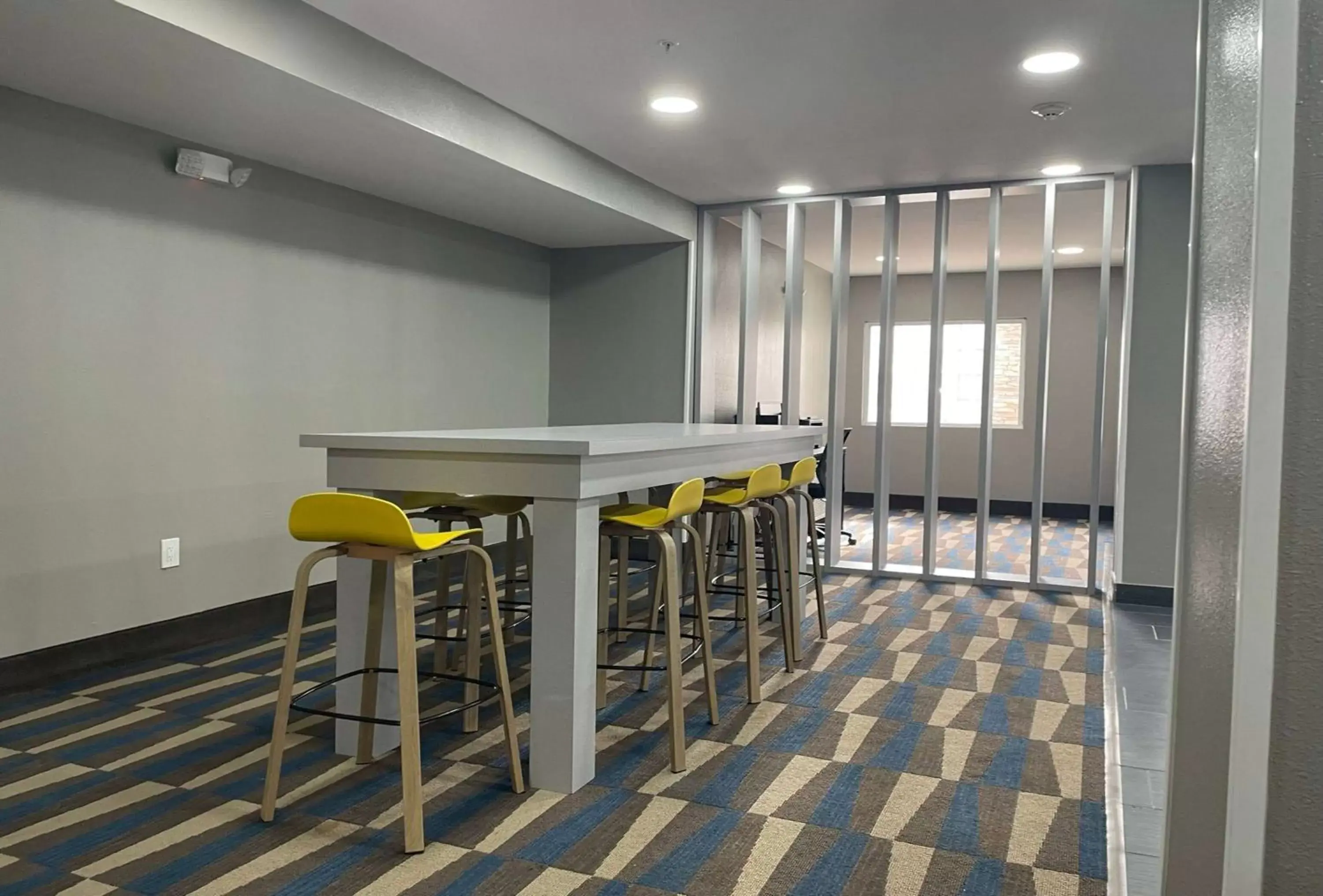 Breakfast in Microtel Inn & Suites by Wyndham Bossier City Breakfast in Microtel Inn & Suites by Wyndham Bossier City