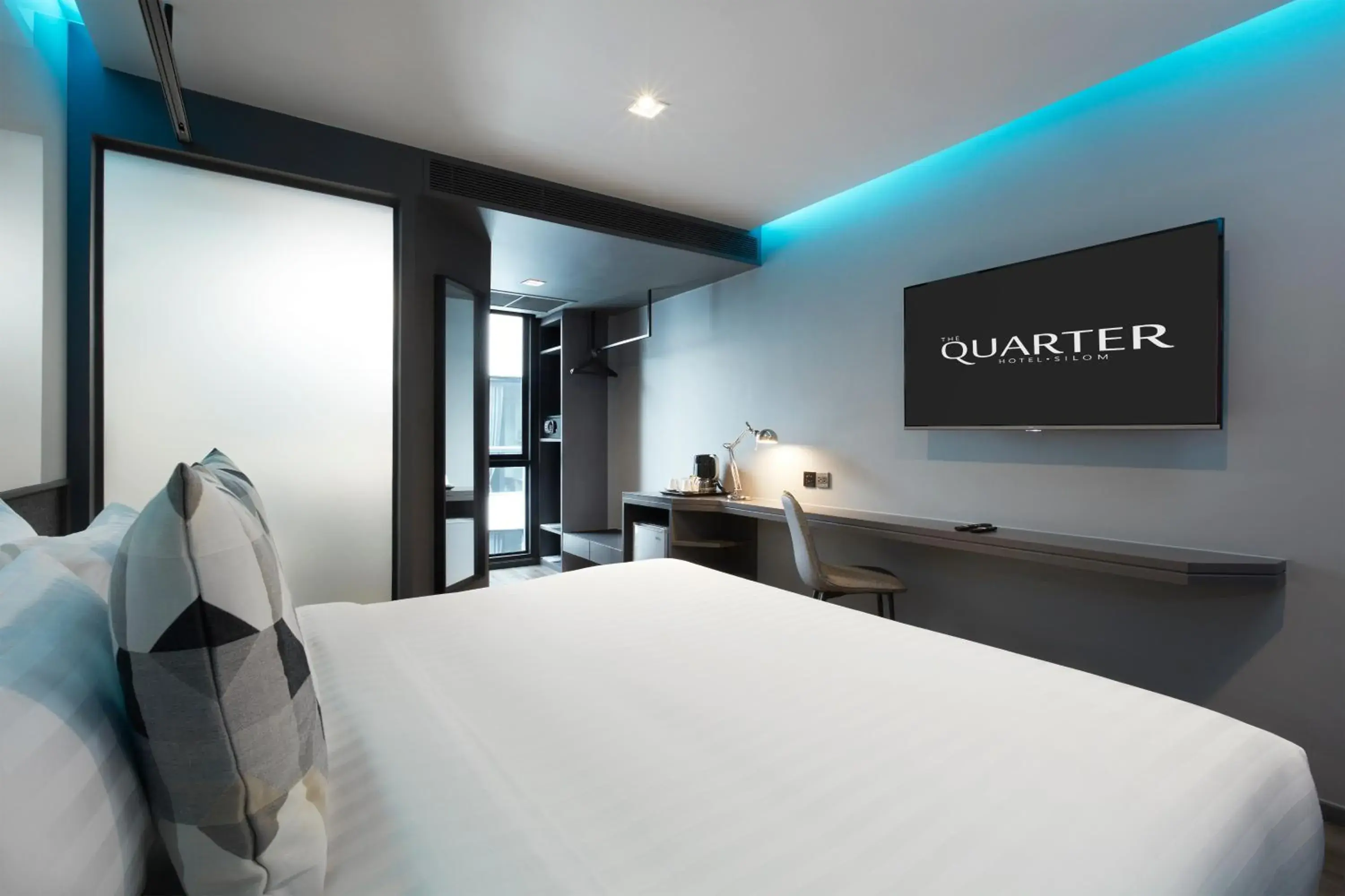 Bed in The Quarter Silom by UHG