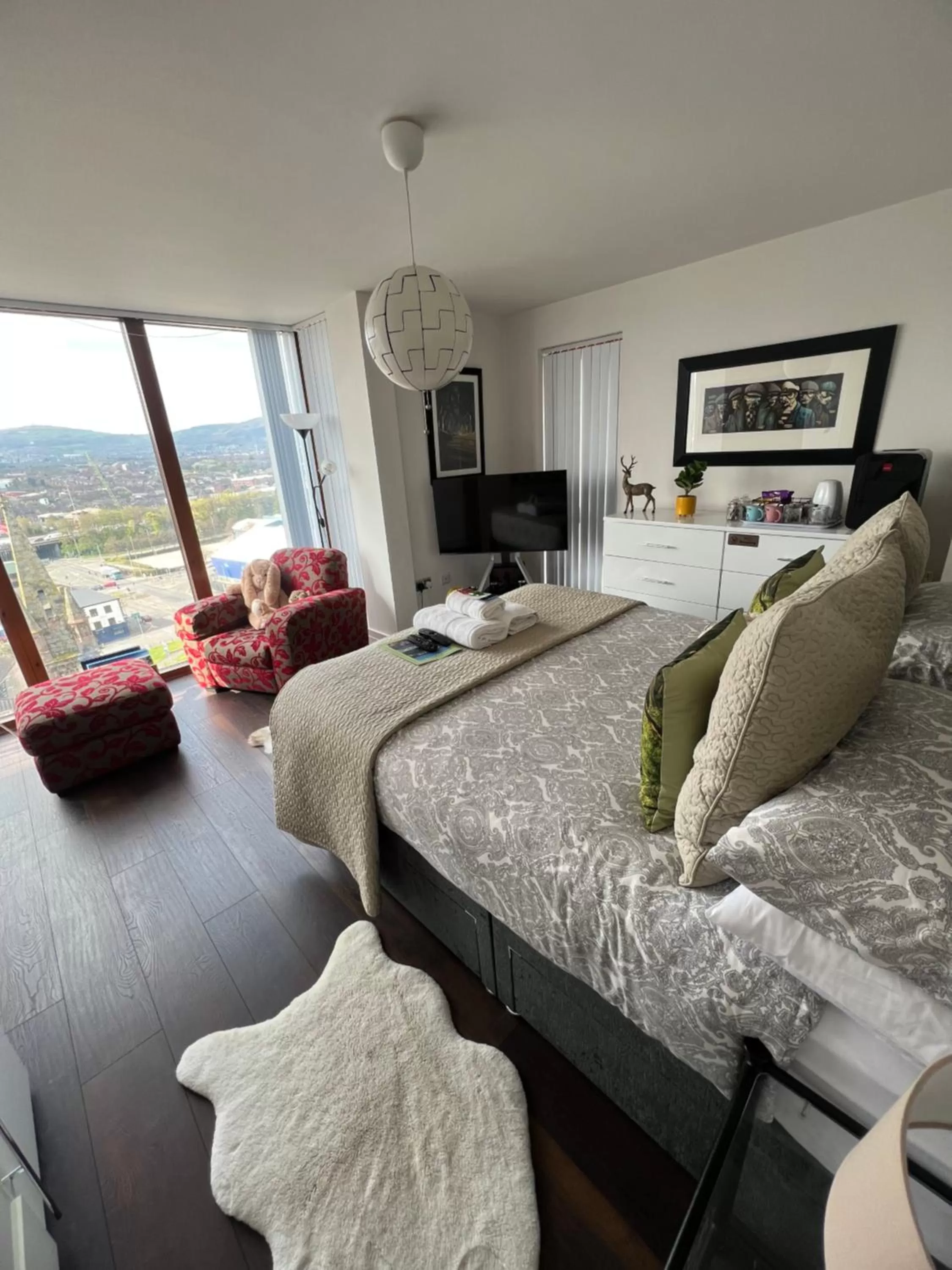 James Clow Bed & Breakfast