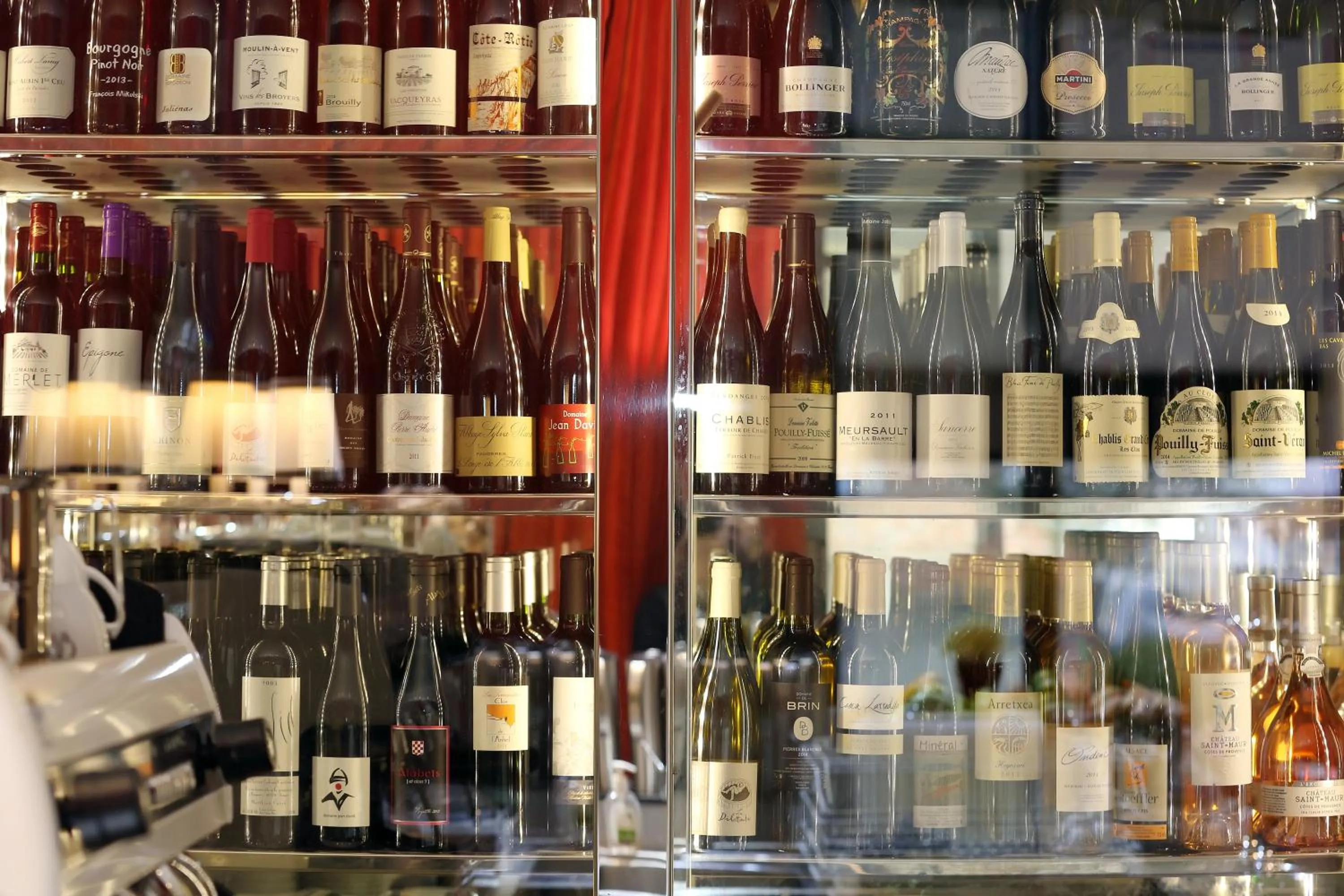 Lounge or bar in Hôtel Alchimy