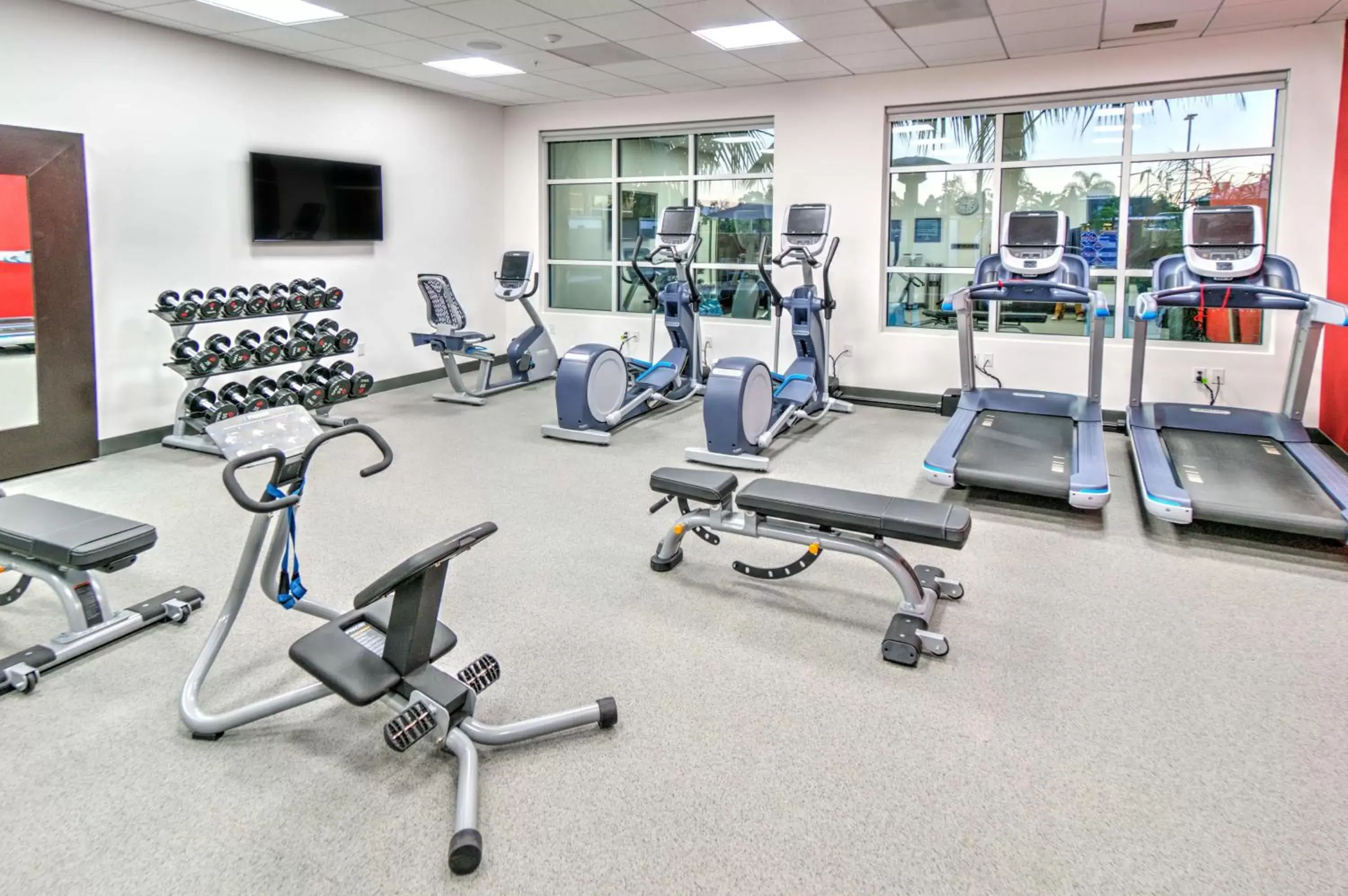 Fitness centre/facilities, Fitness Center/Facilities in Hilton Garden Inn Santa Barbara/Goleta
