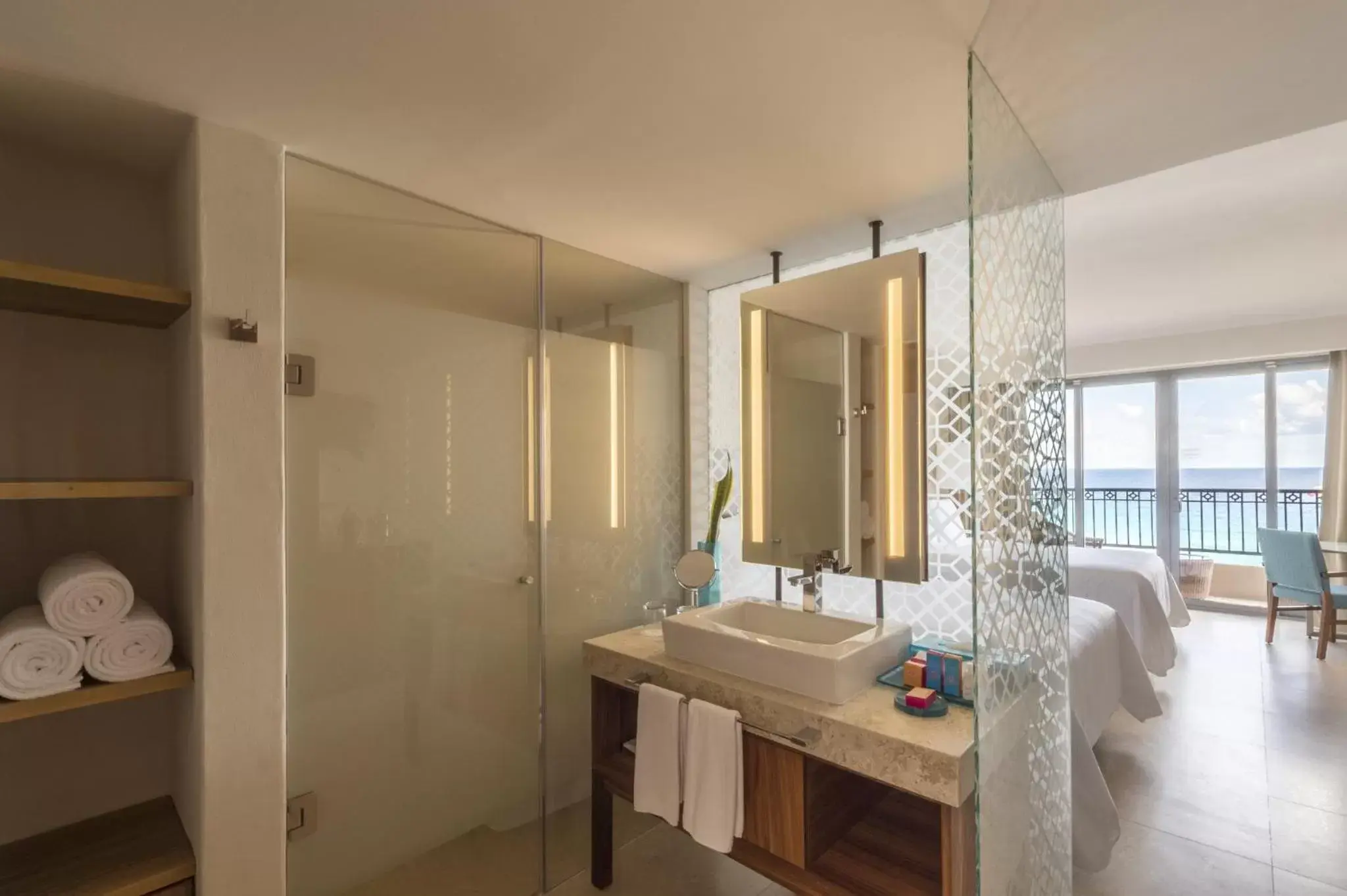 Photo of the whole room, Bathroom in Fiesta Americana Condesa Cancun - All Inclusive