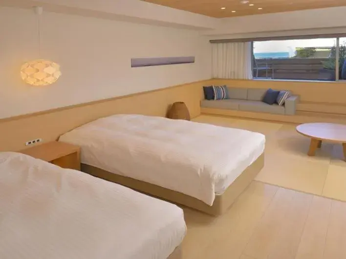 Day, Bed in Atami Seaside Spa & Resort