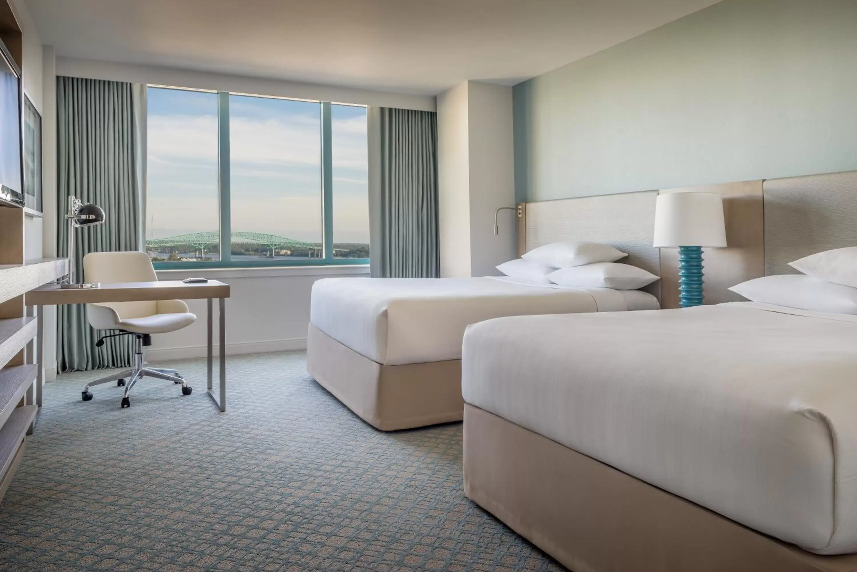 Queen Room with Two Queen Beds and Accessible Shower - Disability Access in Hyatt Regency Jacksonville Riverfront