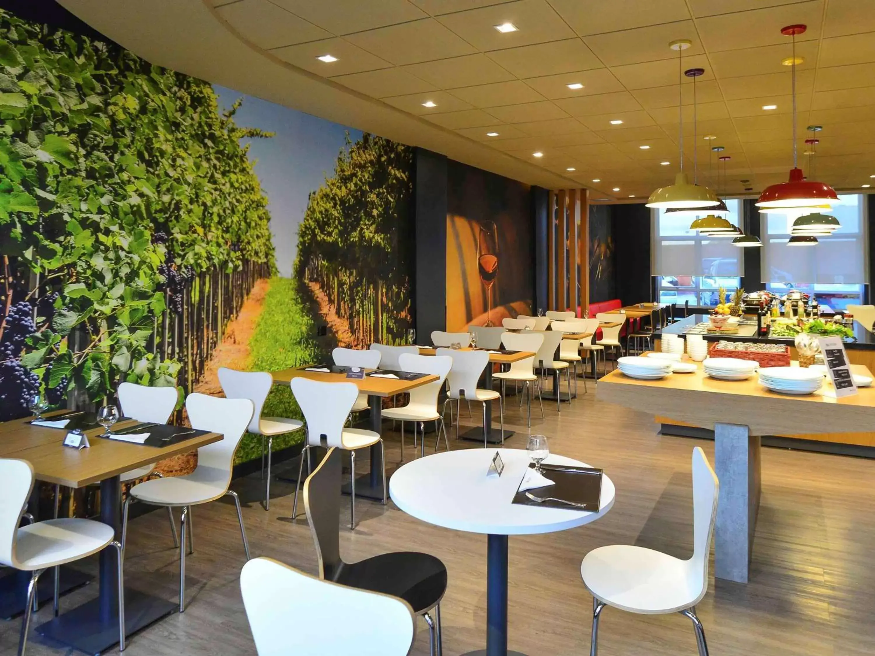 Restaurant/Places to Eat in ibis Caxias do Sul