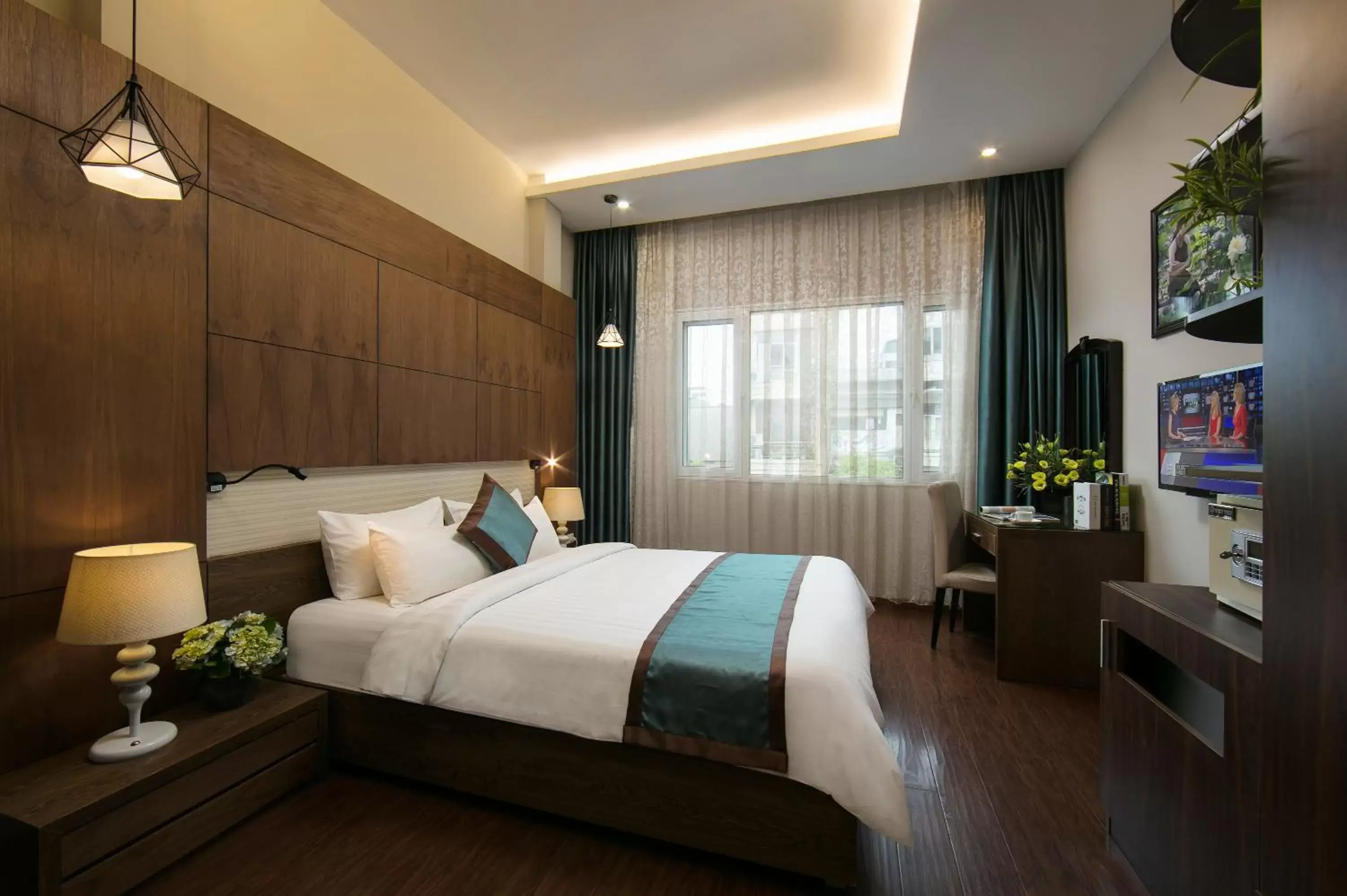 Photo of the whole room in Bonne Nuit Hotel & Spa Hanoi