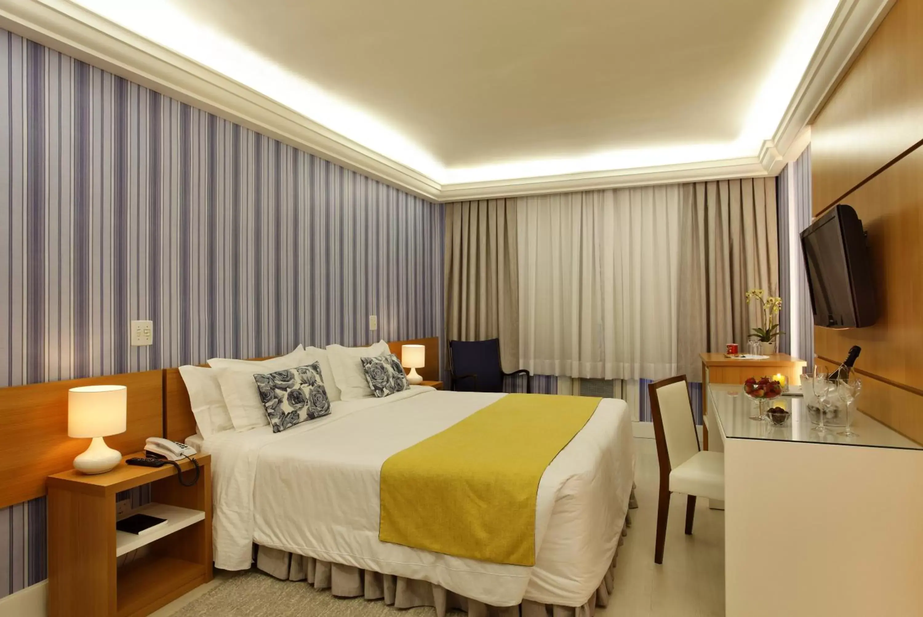 Photo of the whole room, Bed in Copa Sul Hotel Photo of the whole room, Bed in Copa Sul Hotel