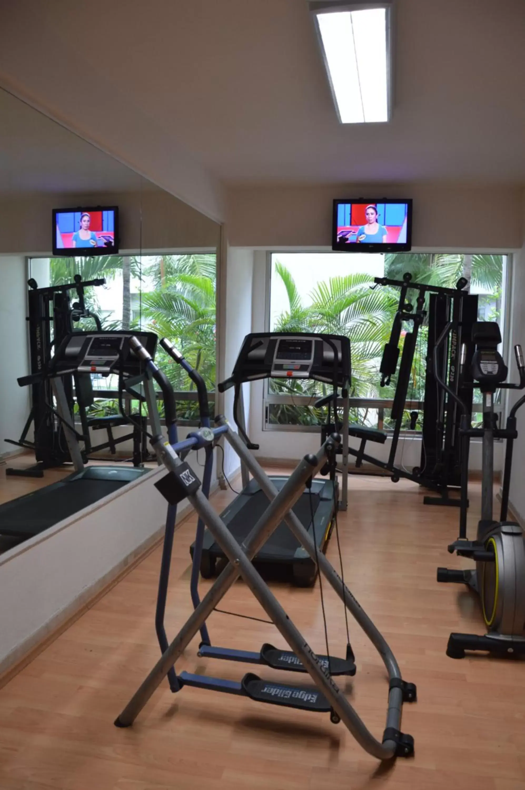 Fitness centre/facilities, Fitness Center/Facilities in Ambiance Suites