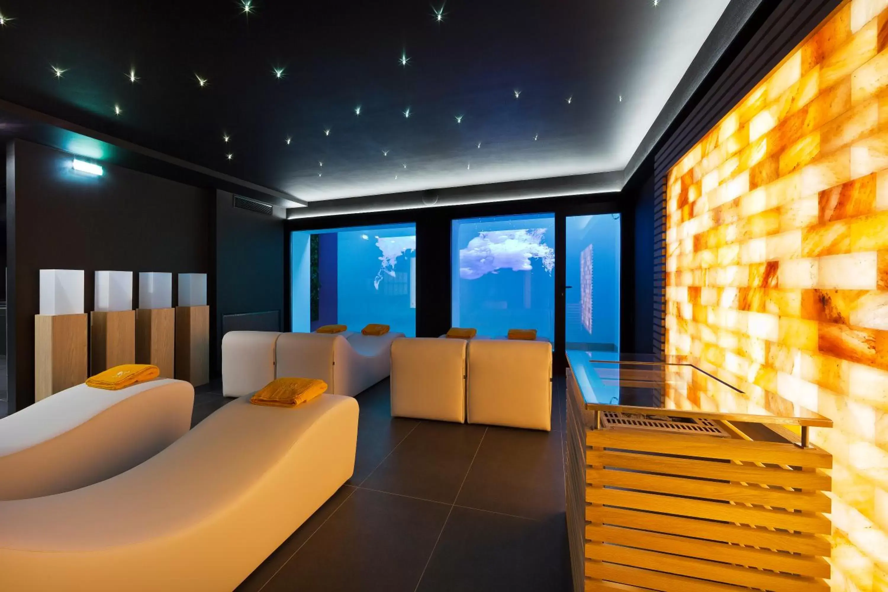 Spa and wellness centre/facilities in Vip's Motel Luxury Accommodation & Spa Spa and wellness centre/facilities in Vip's Motel Luxury Accommodation & Spa