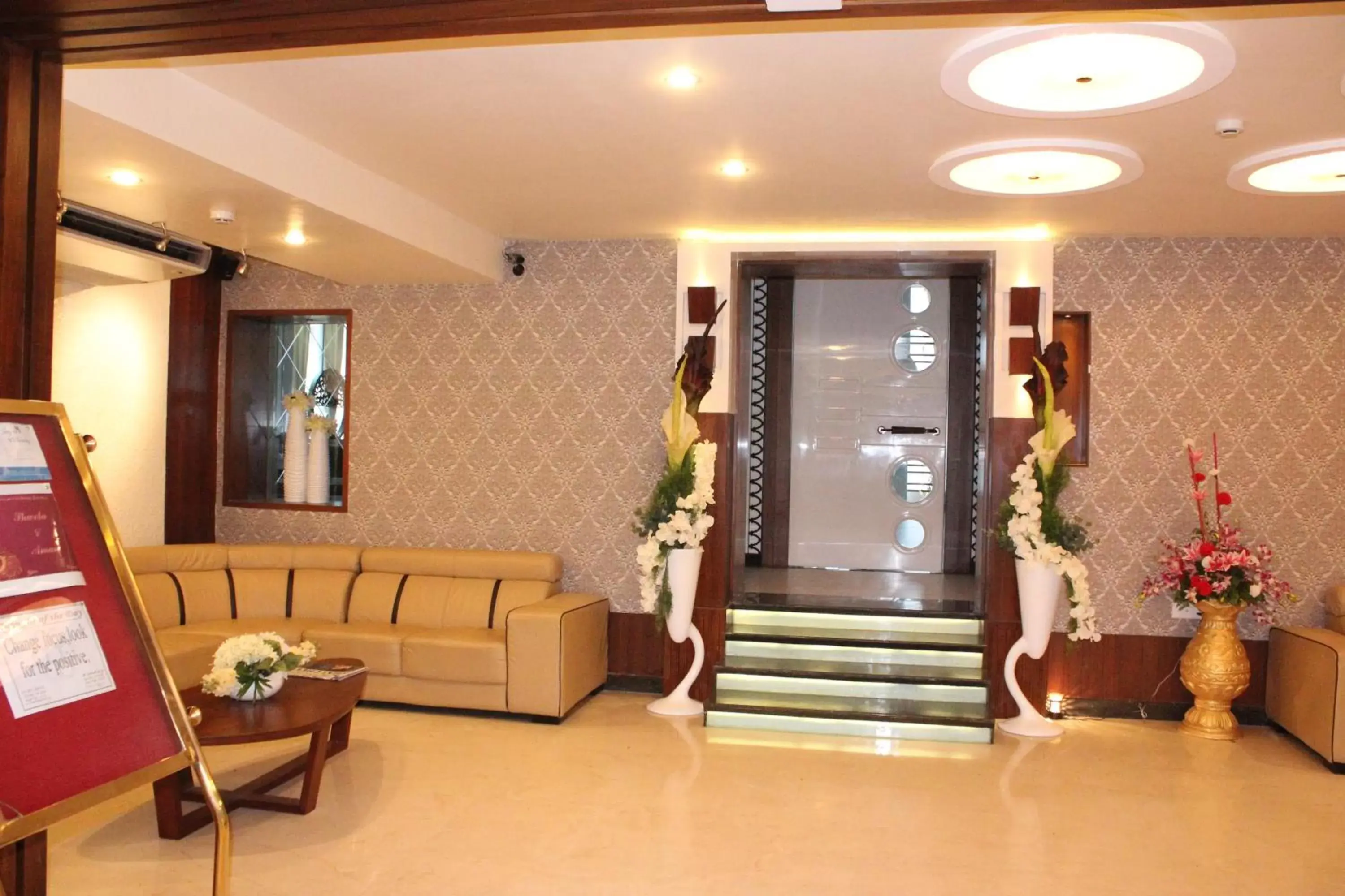 Decorative detail, Lobby/Reception in Hotel Holiday Resort