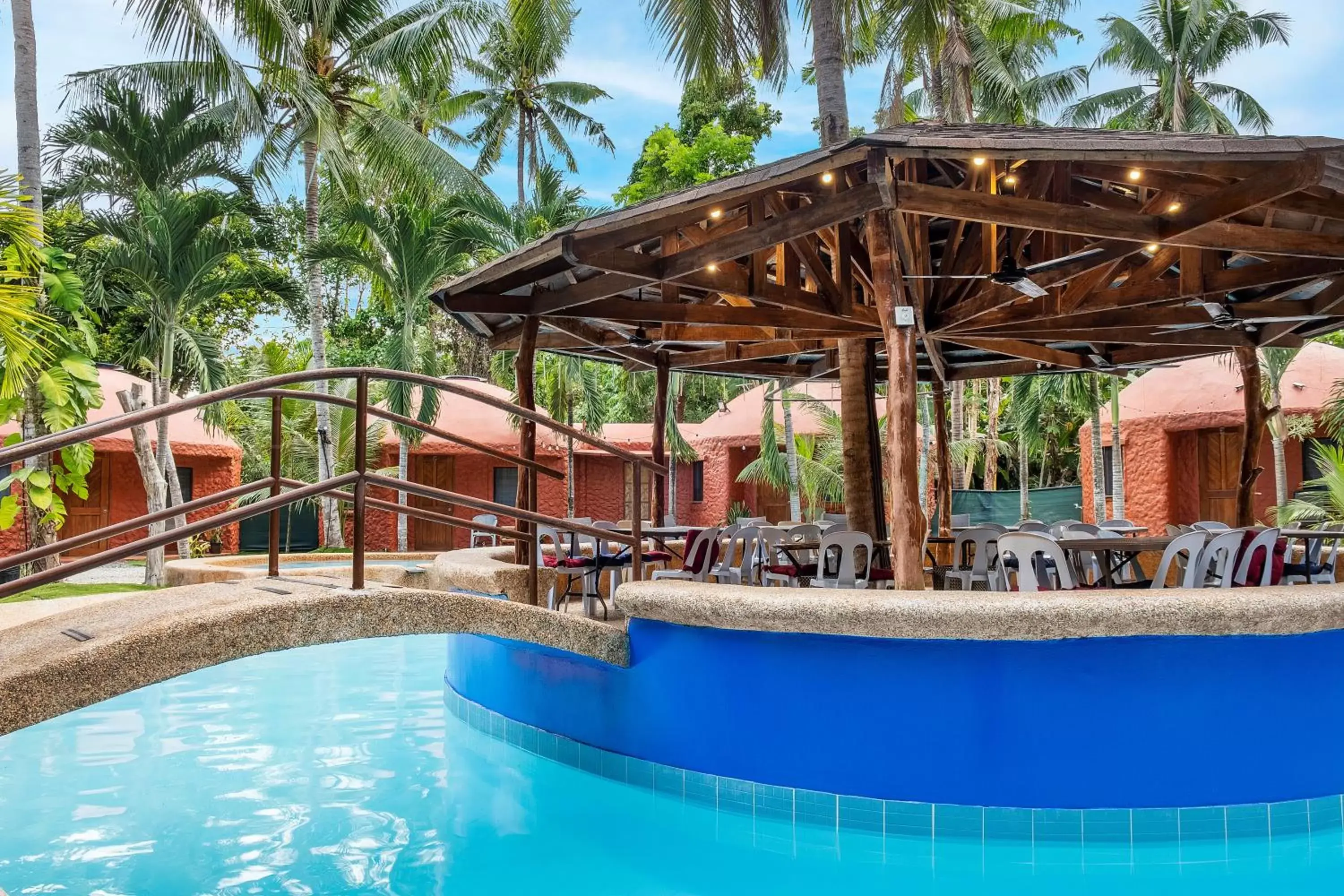 Restaurant/places to eat in Panglao Chocolate Hills Hostel Restaurant/places to eat in Panglao Chocolate Hills Hostel