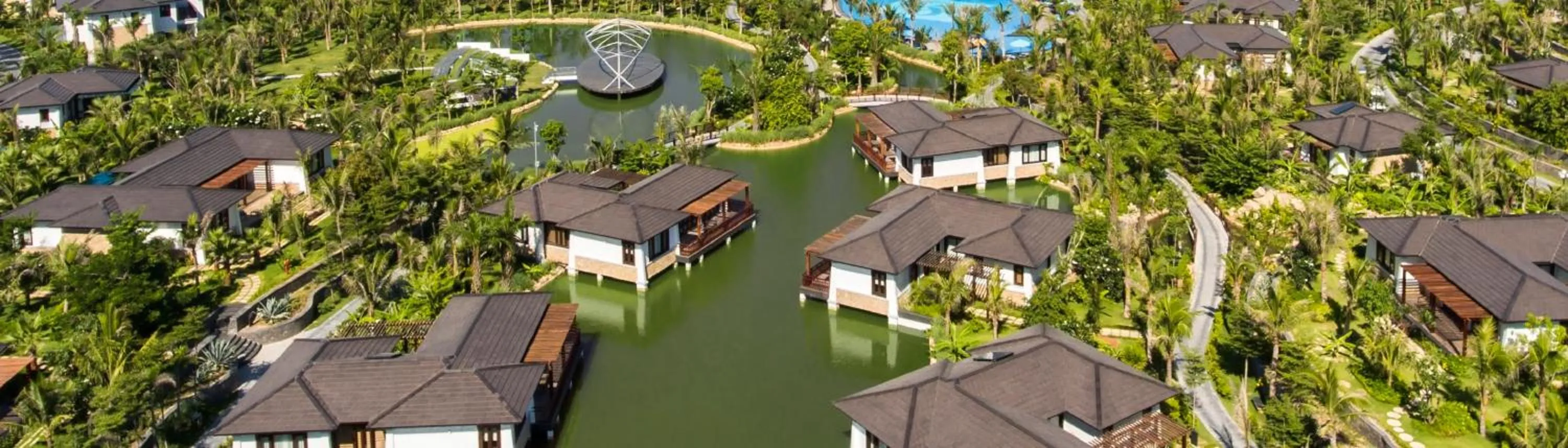 Lake view in Duyen Ha Resort Cam Ranh