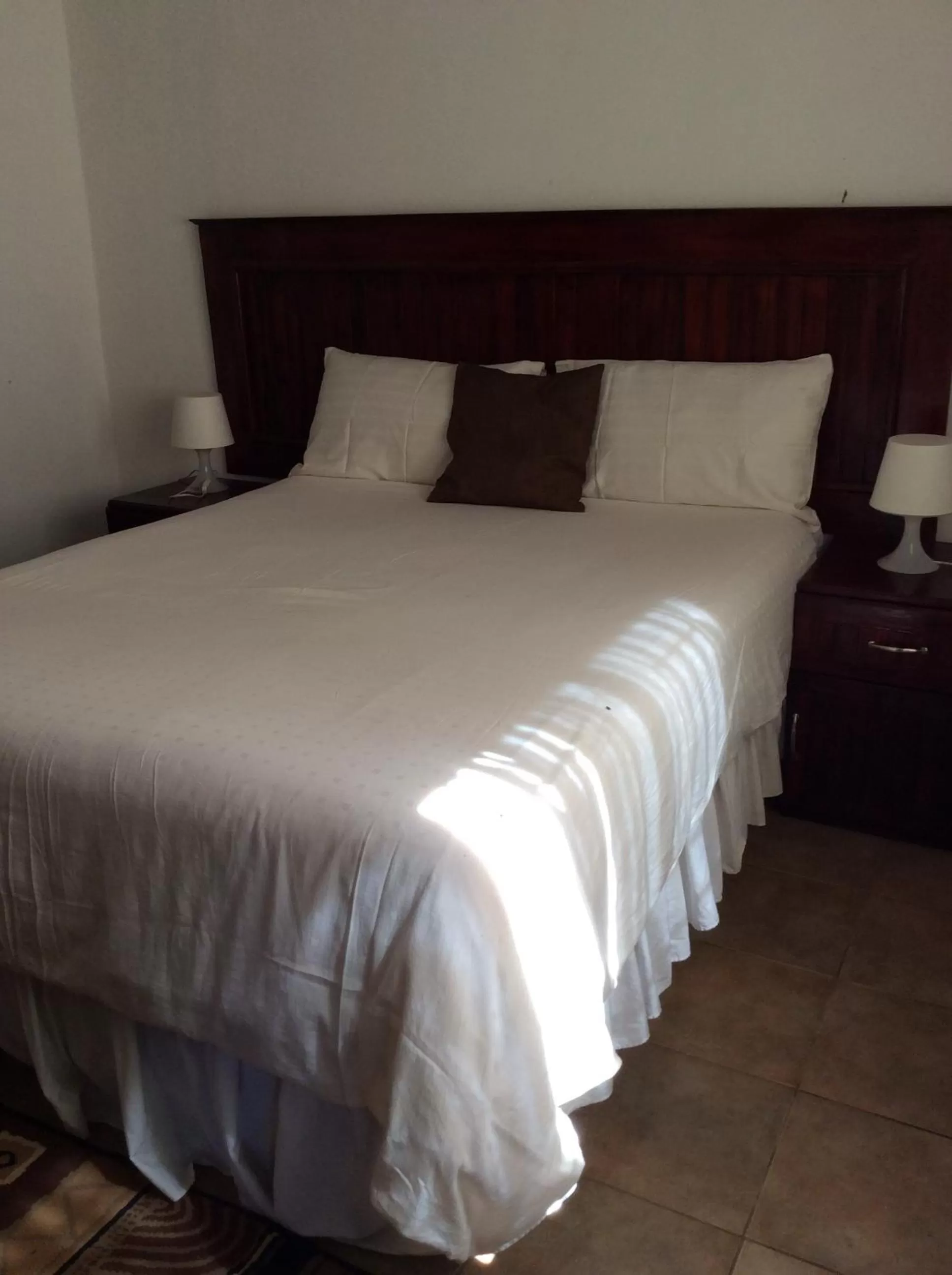 Bedroom, Bed in Tabonina Bis