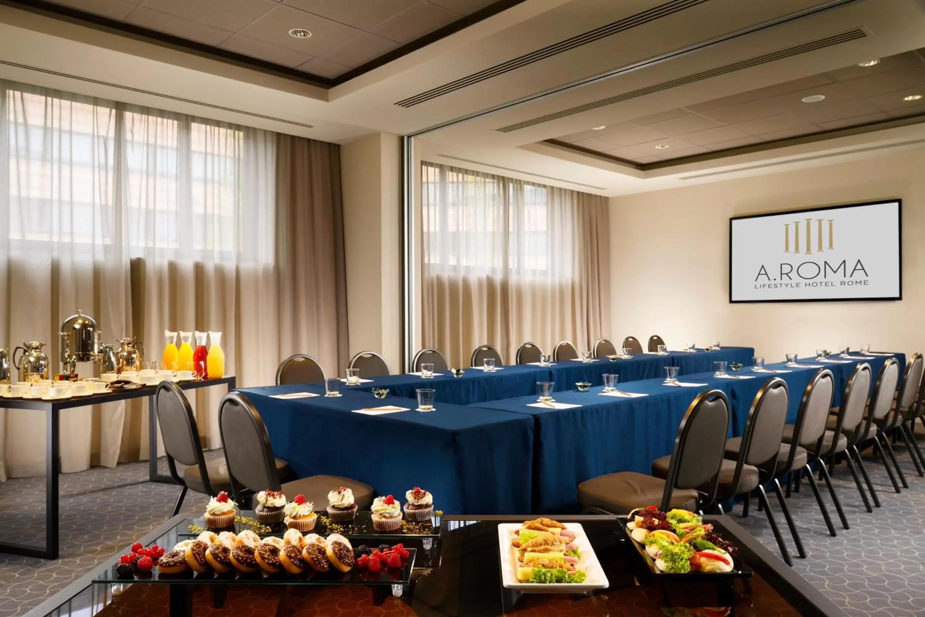 Meeting/conference room in A.Roma Lifestyle Hotel