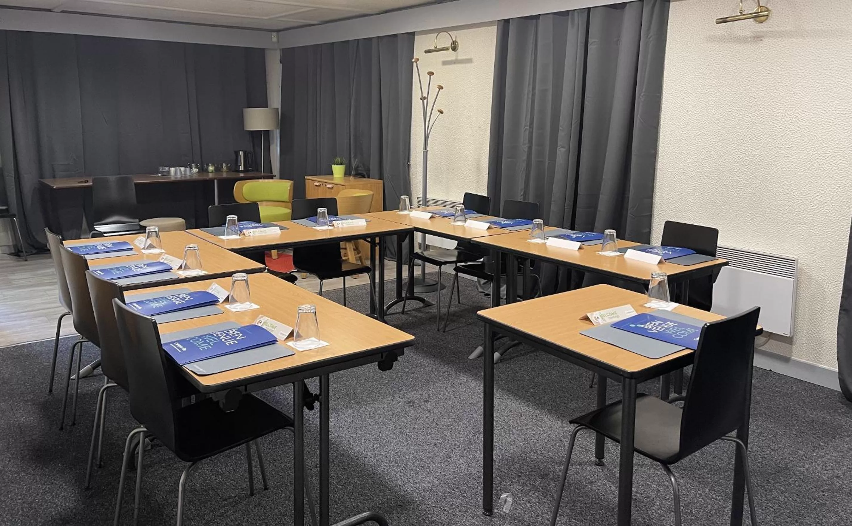 Meeting/conference room in Campanile Rouen Sud - Cléon Elbeuf