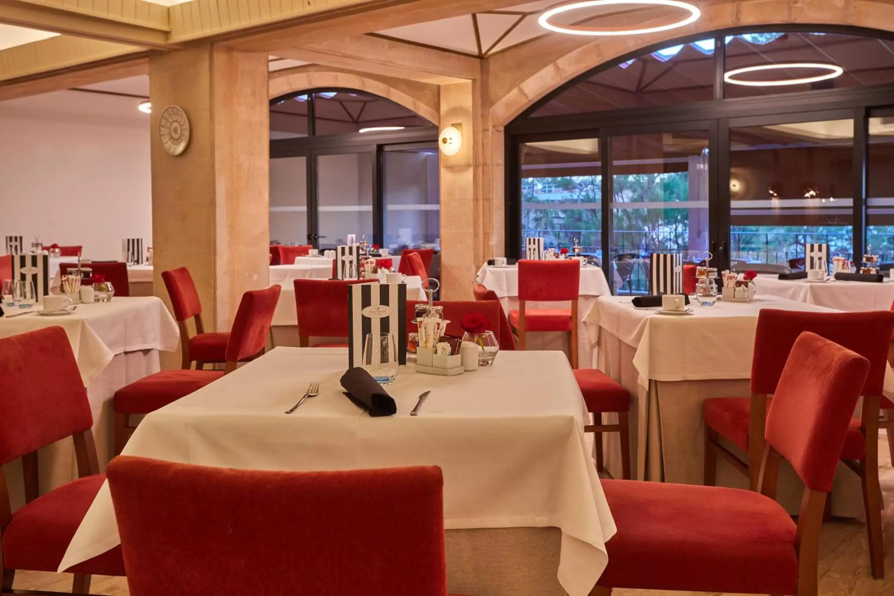 Restaurant/Places to Eat in Secrets Mallorca Villamil Resort & Spa - Adults Only (+18)