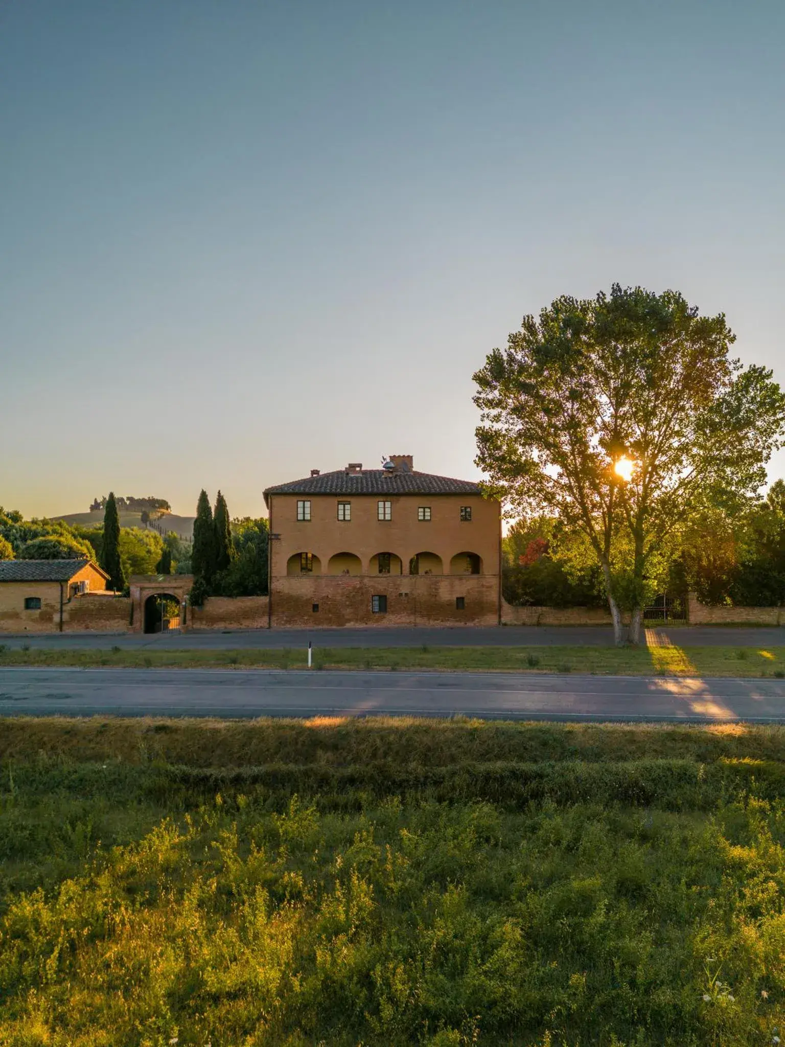 Property building in Hotel More di Cuna Property building in Hotel More di Cuna