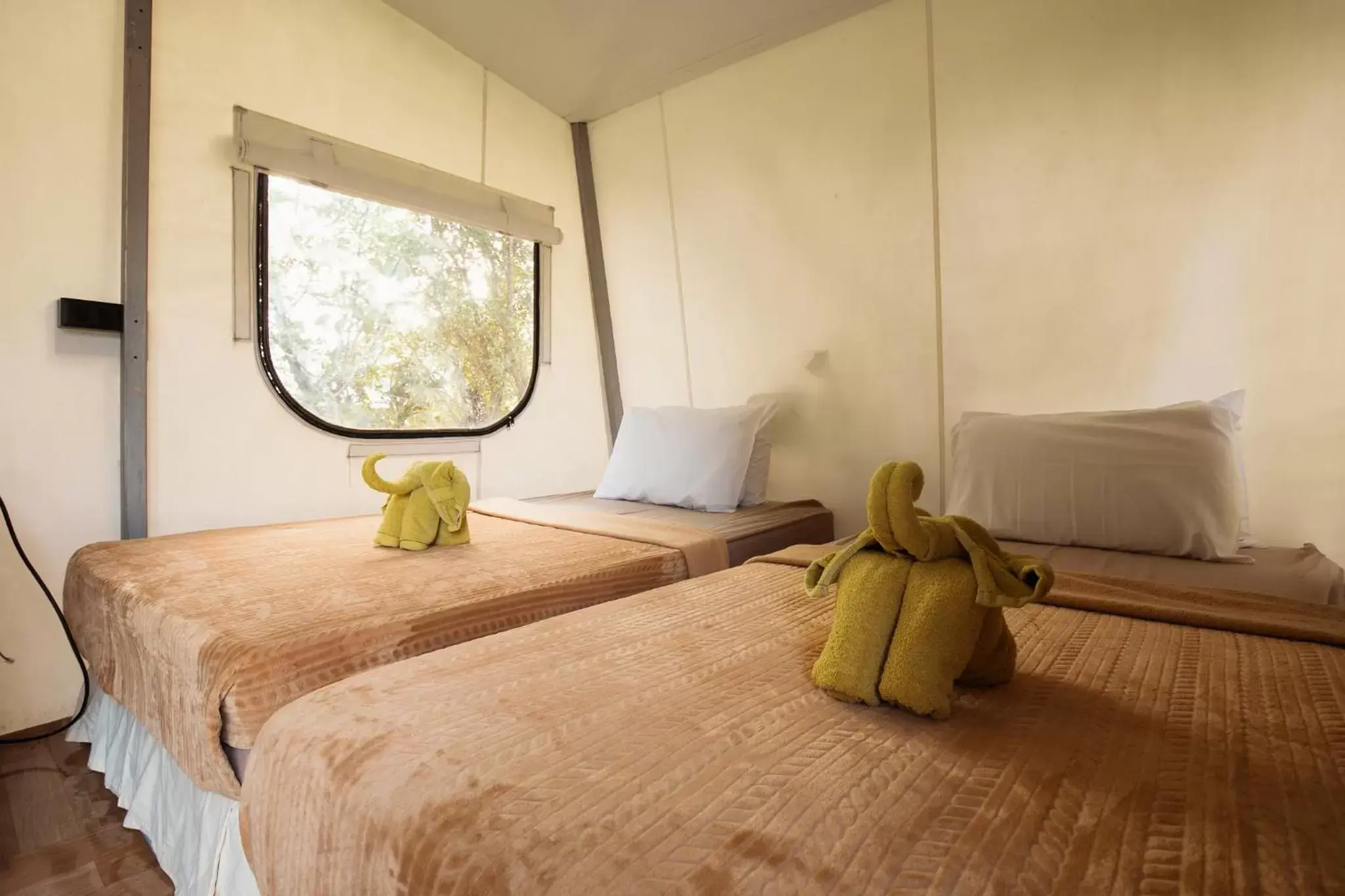 Bed in Kachonghills Tented Resort Trang