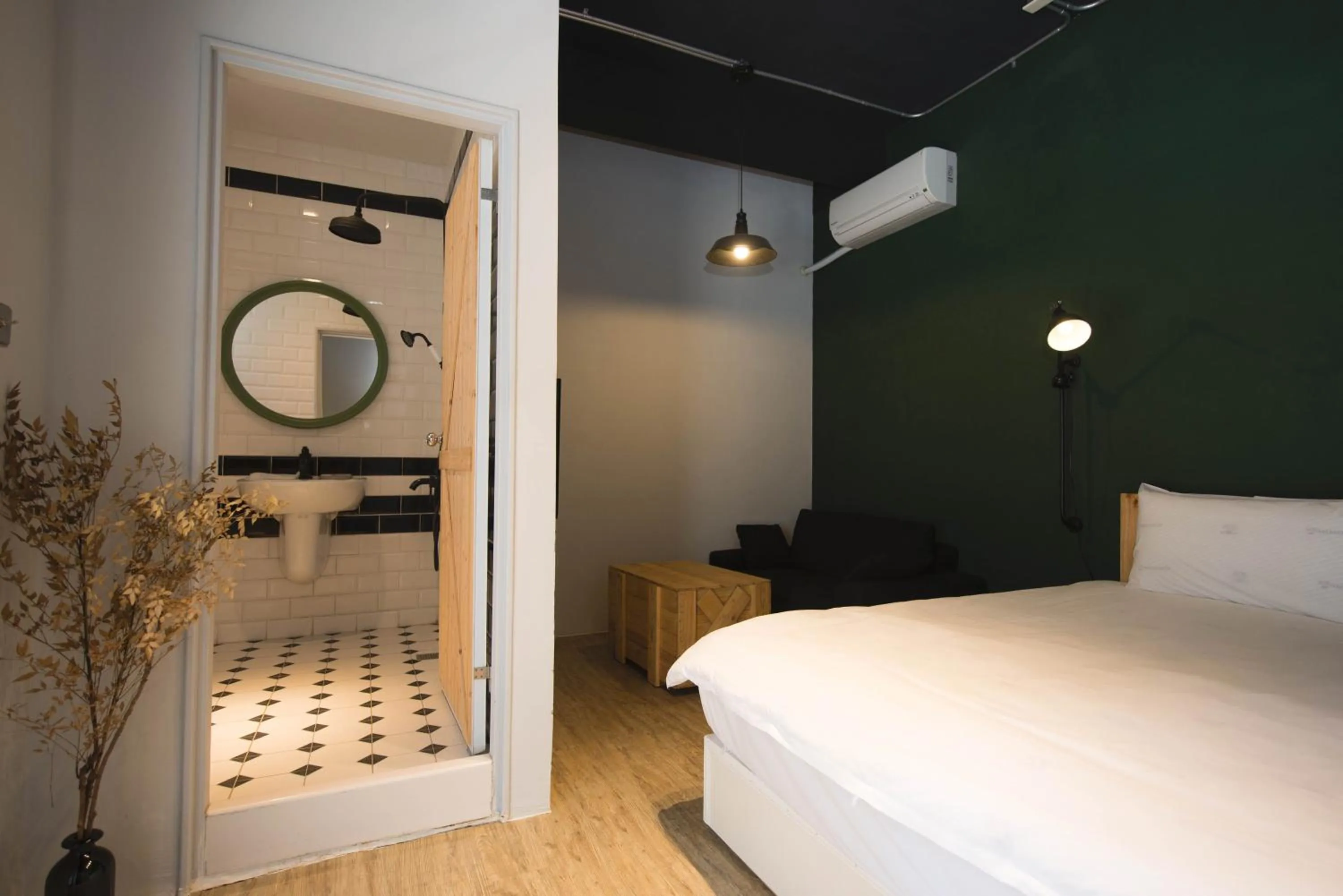 Bed in 被愛咖啡小旅館 Birdeye Garden