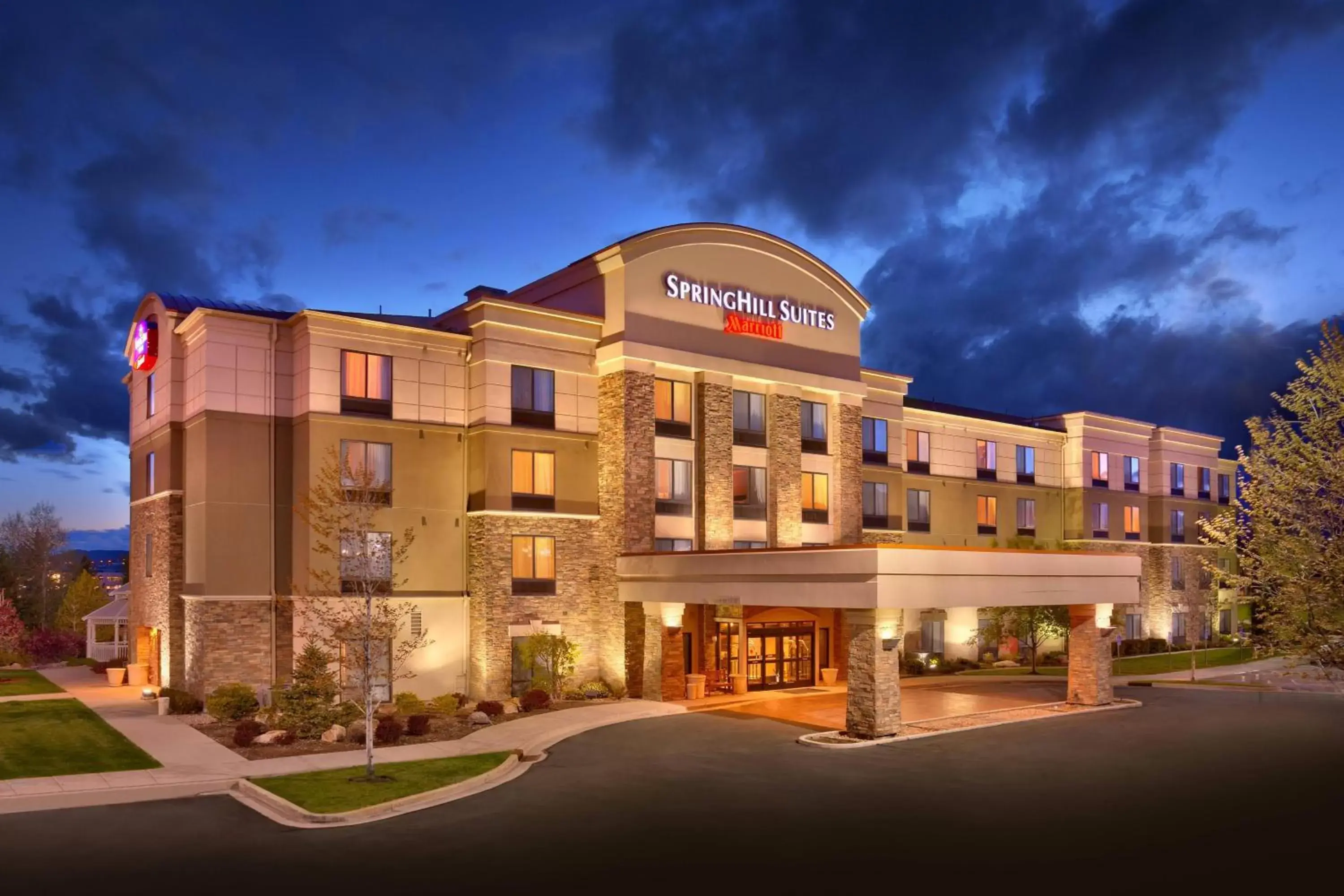 Property Building in SpringHill Suites Lehi at Thanksgiving Point