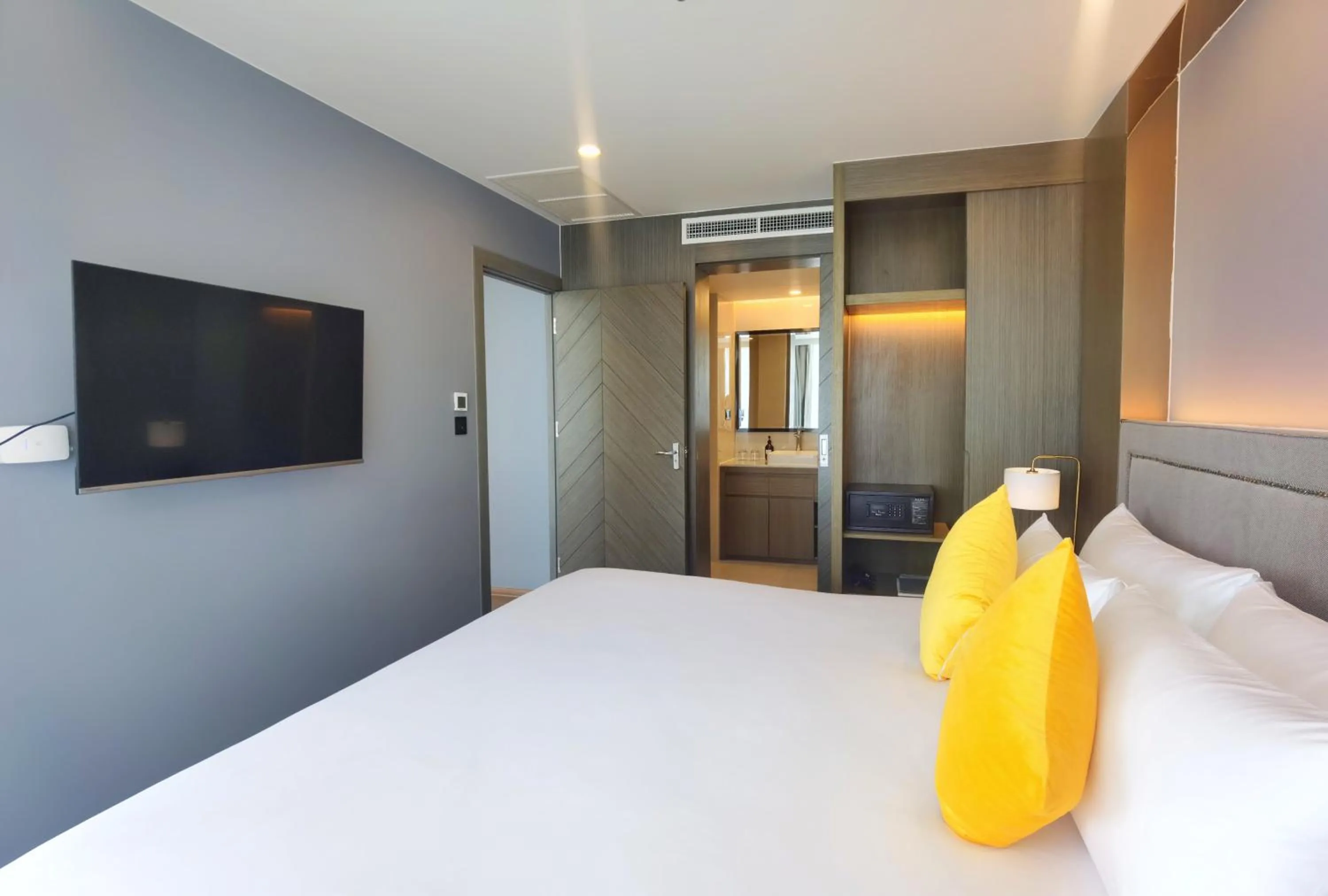 Bed in Wyndham La Vita Rawai Phuket