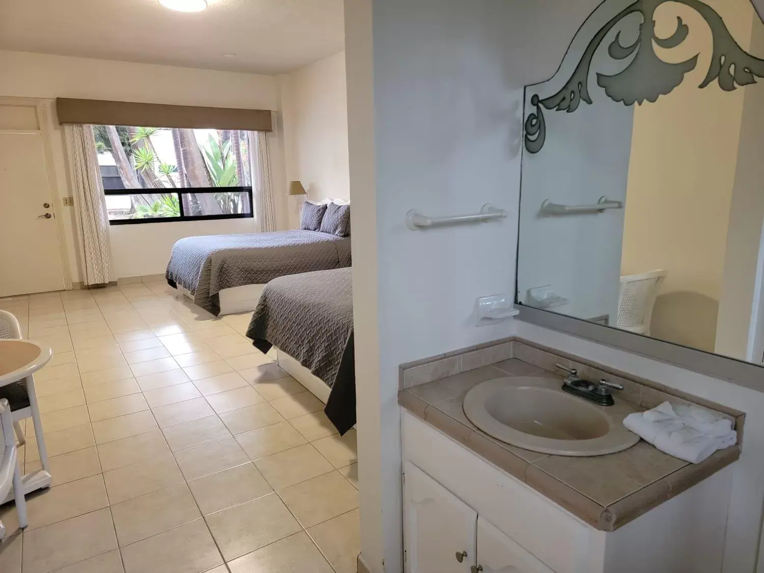 Photo of the whole room, Kitchen/Kitchenette in Hotel Paraiso Las Palmas