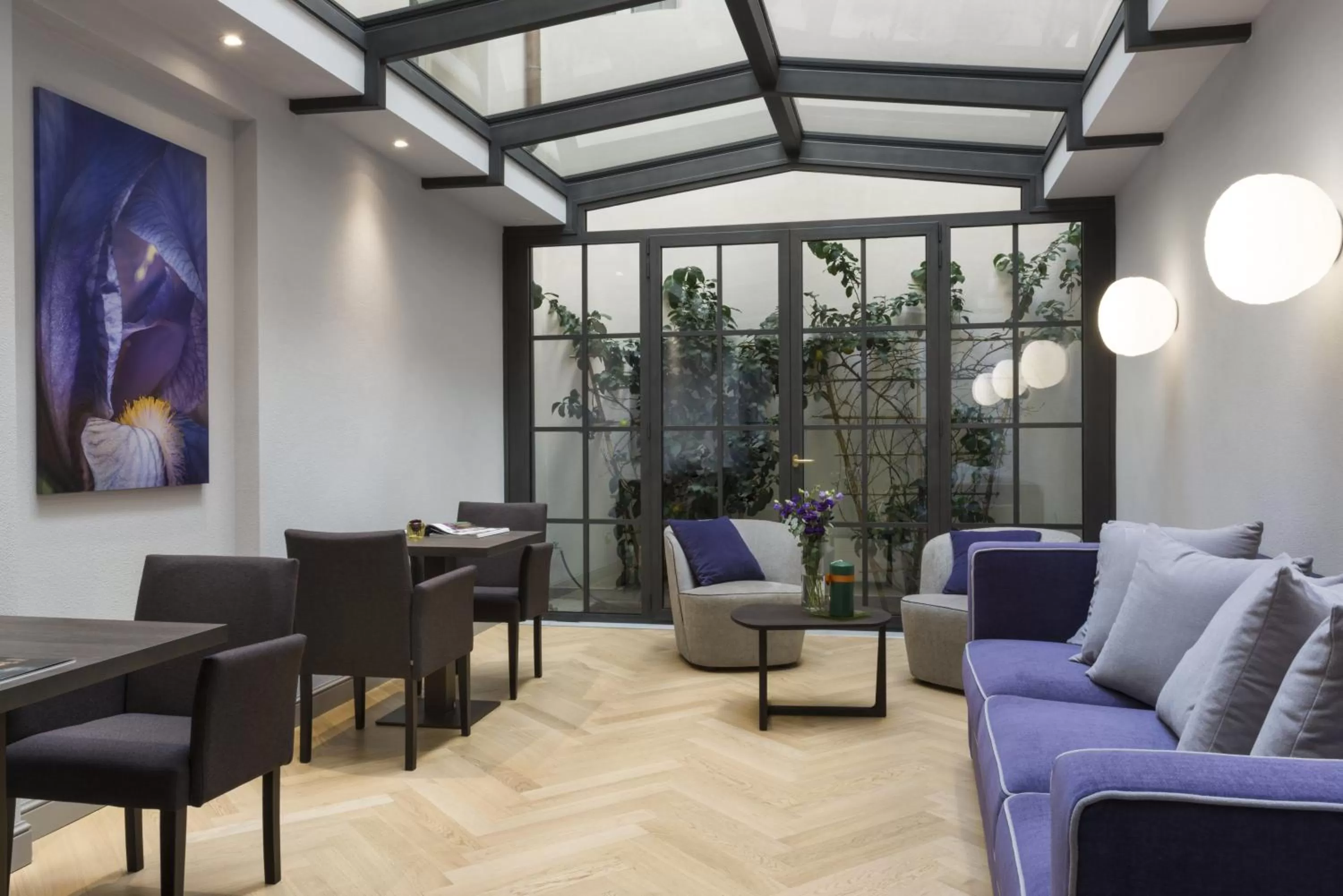 Patio in Palazzo Dipinto