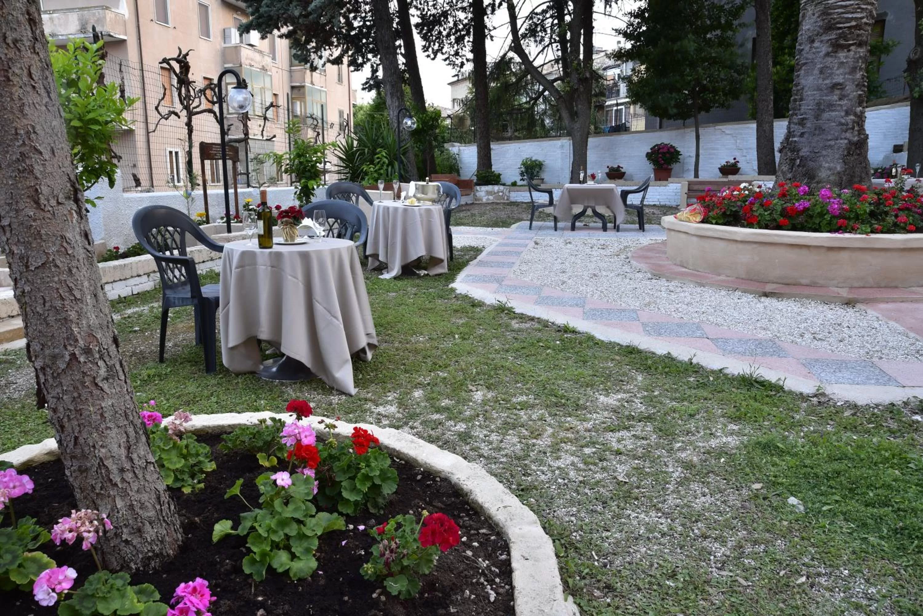 Patio in San Gabriele