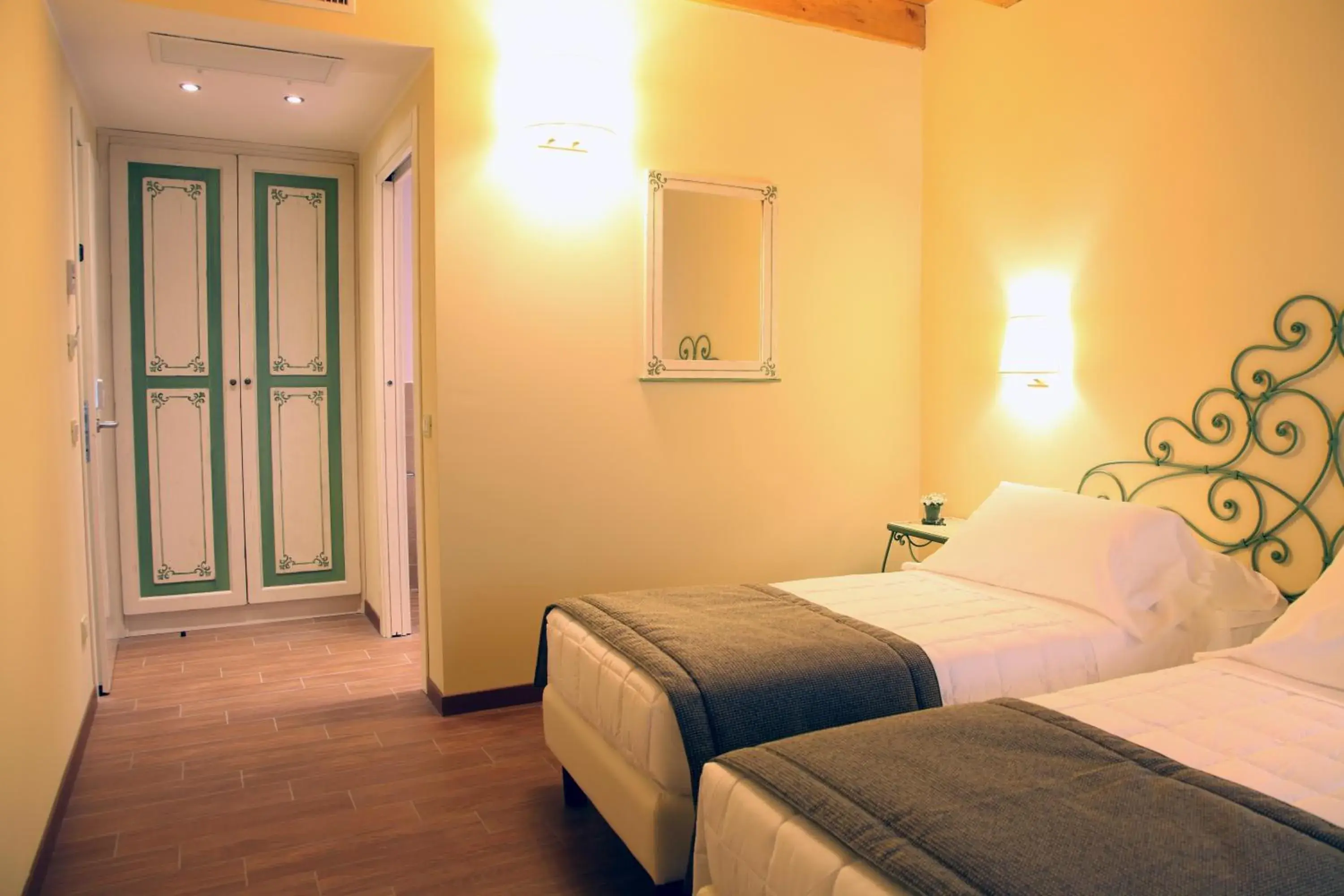 Photo of the whole room, Bed in Hotel Borgo Antico