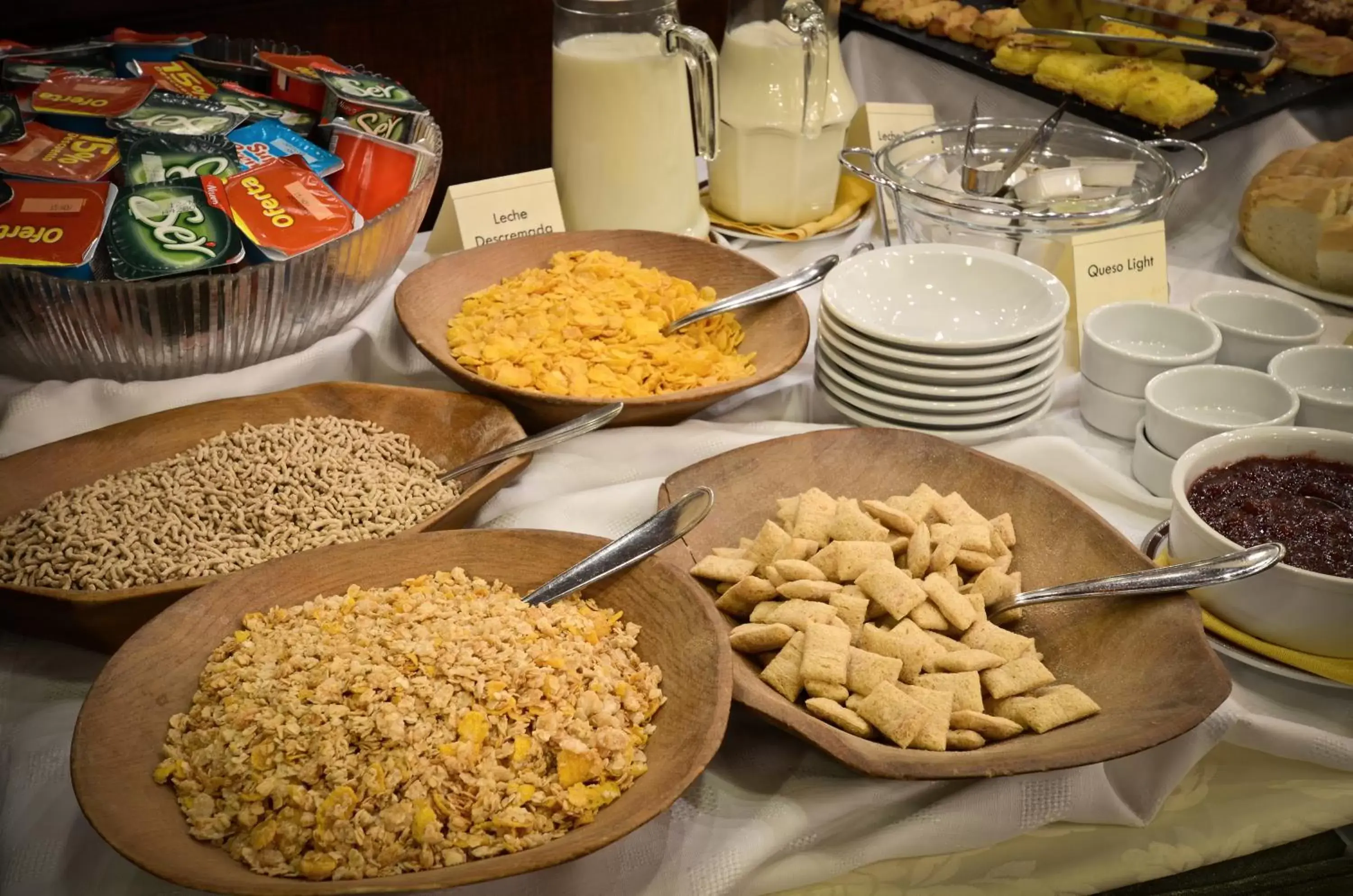 Breakfast in Hotel Del Comahue