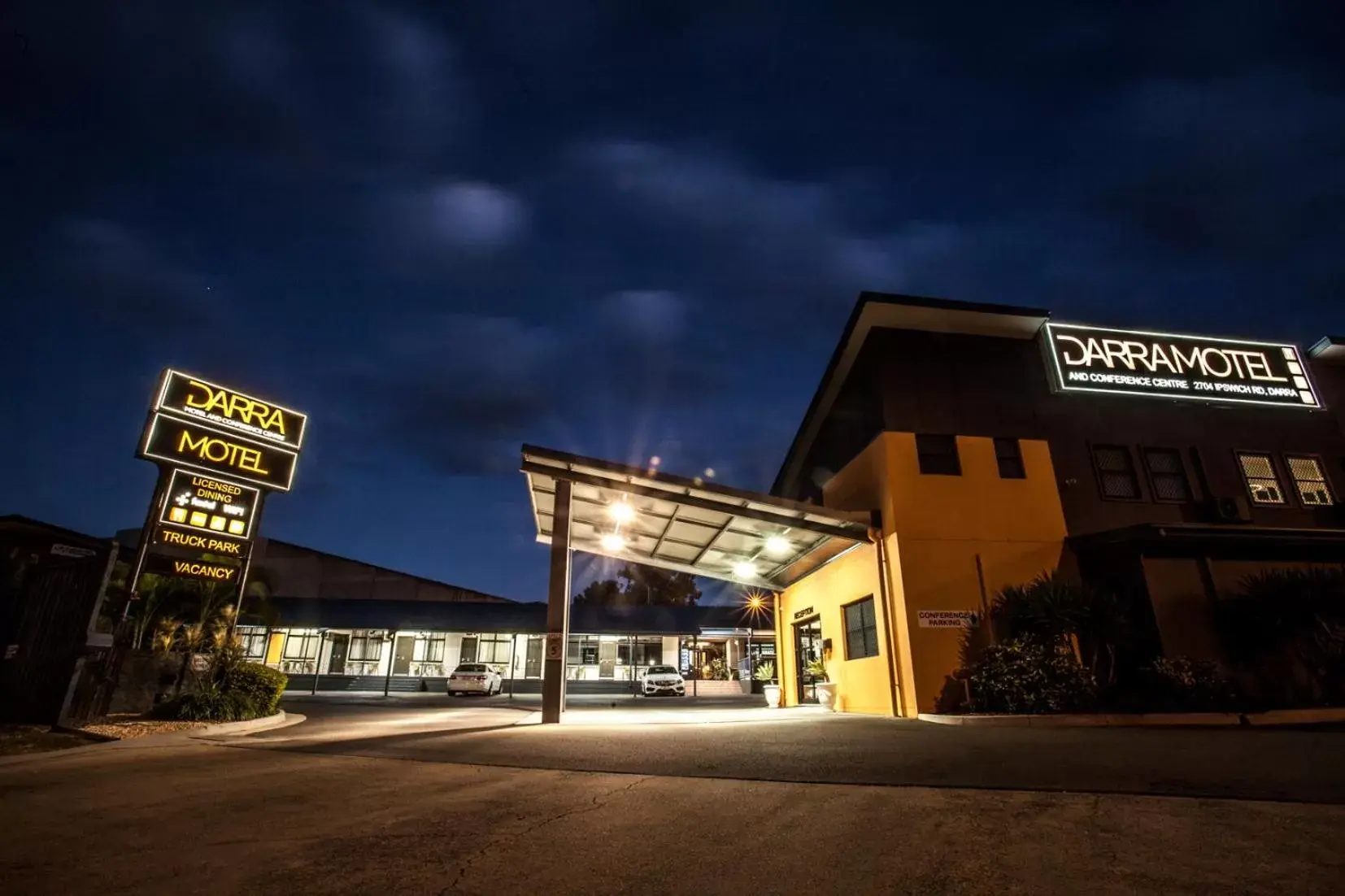 Facade/entrance, Property Logo/Sign in Darra Motel & Conference Centre