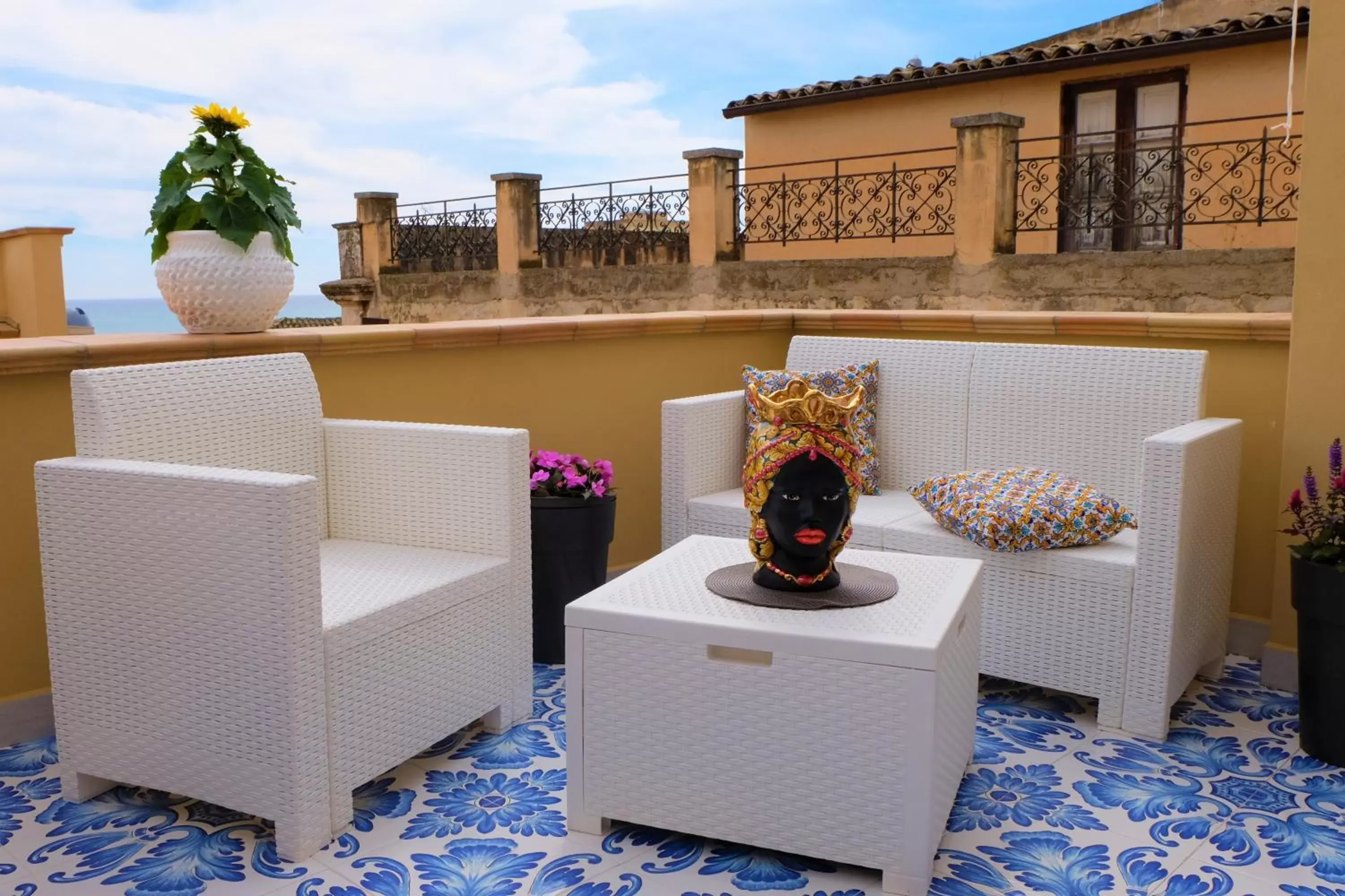 Balcony/Terrace in Kèramos Luxury Rooms