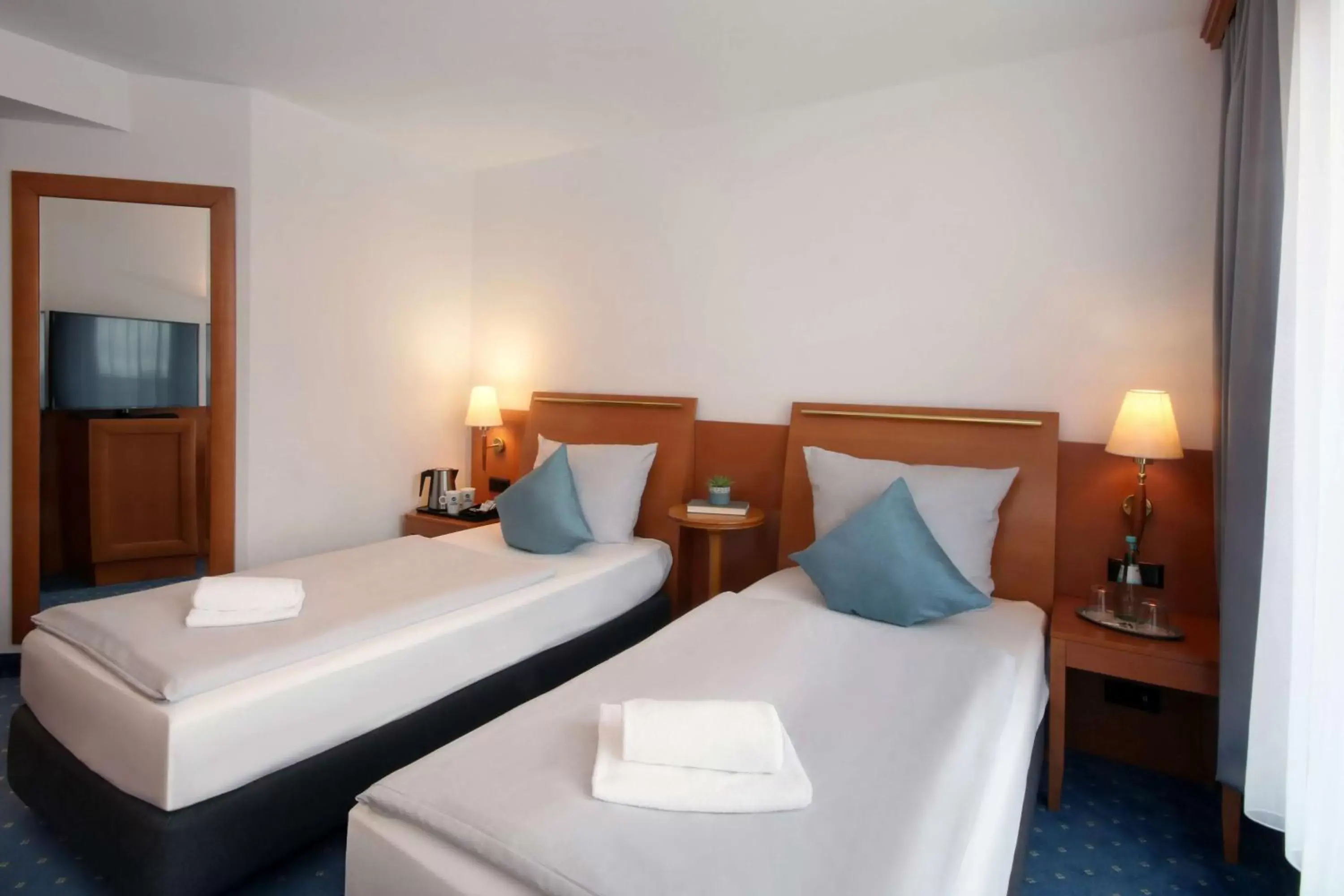 Bedroom, Bed in Best Western Hotel Halle-Merseburg