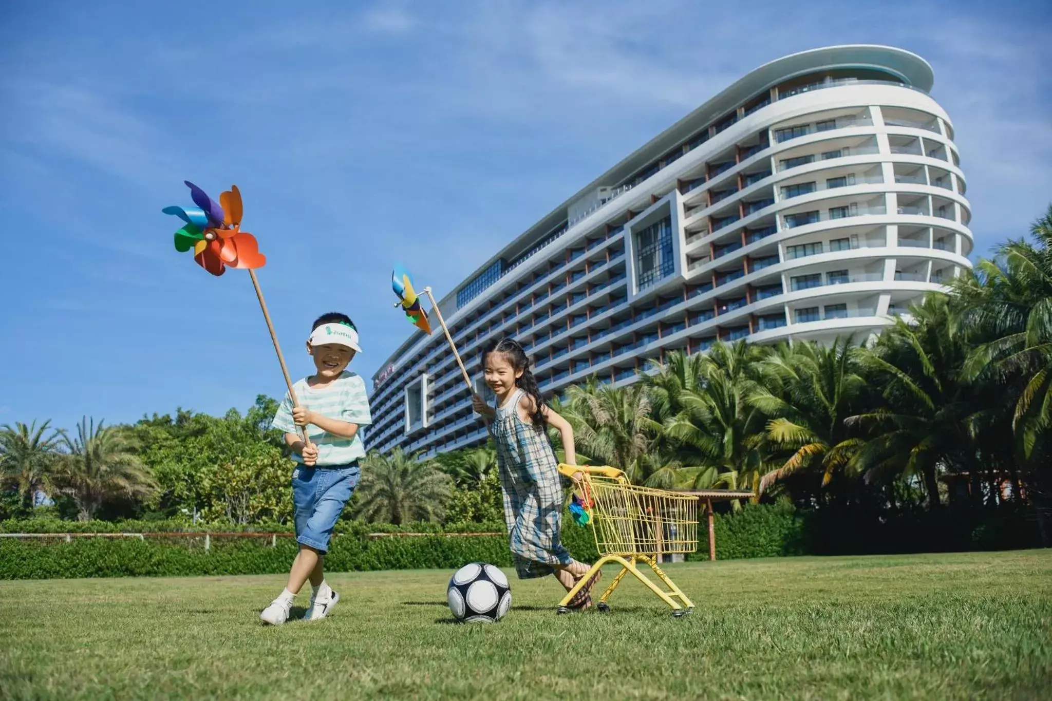 Fitness centre/facilities in Crowne Plaza Sanya Haitang Bay Resort, an IHG Hotel