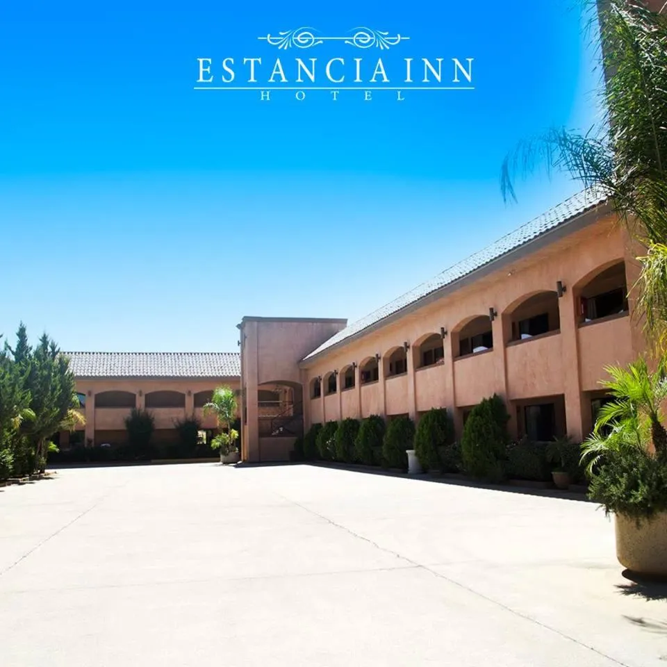 Property building in Estancia Inn
