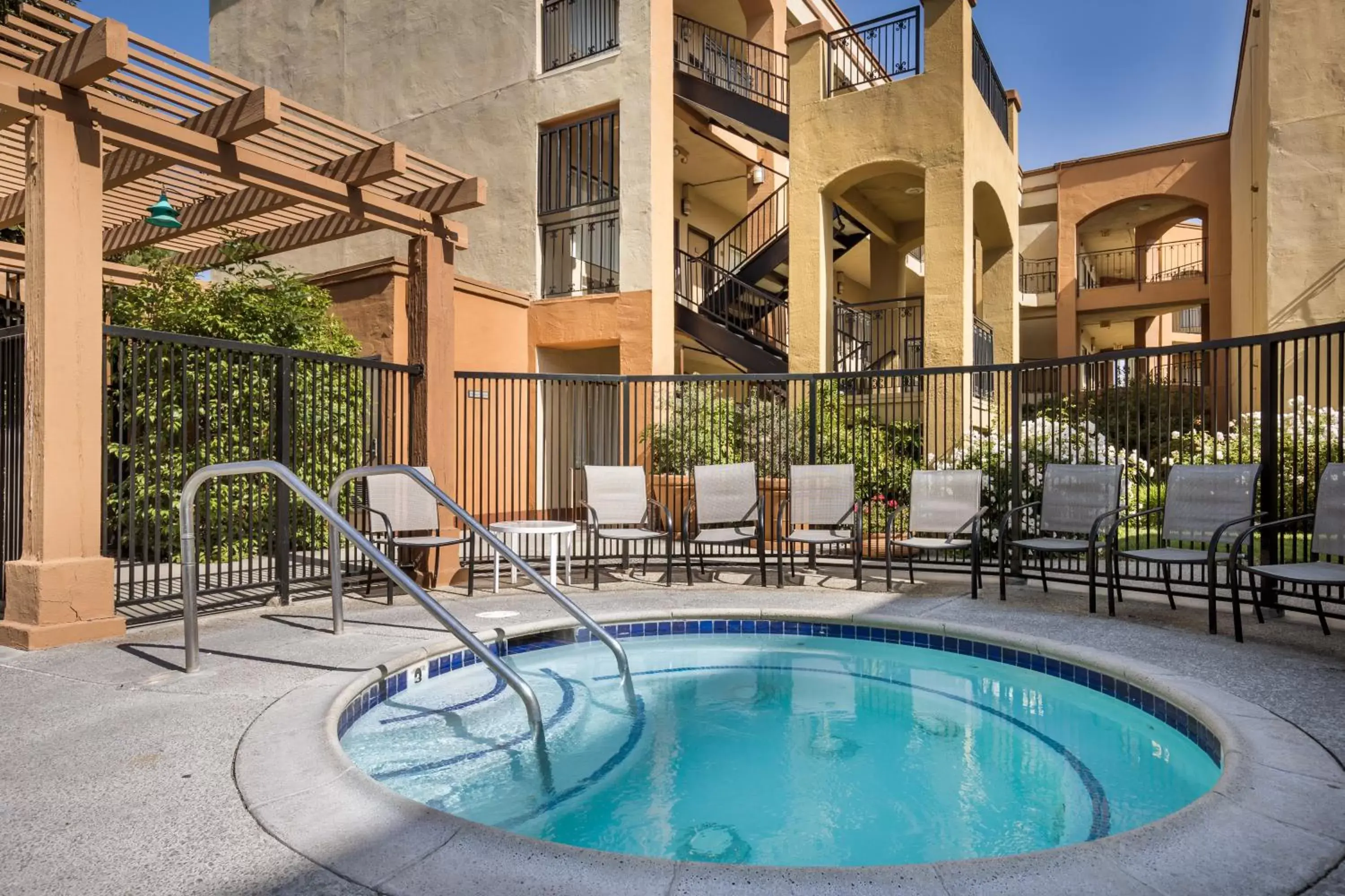 Swimming Pool in MainStay Suites John Wayne Airport, a Choice Hotel