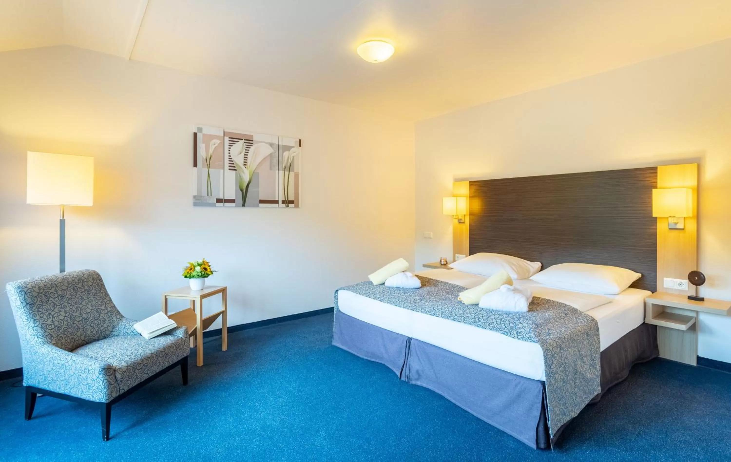 Photo of the whole room, Bed in Hotel Rhön Residence