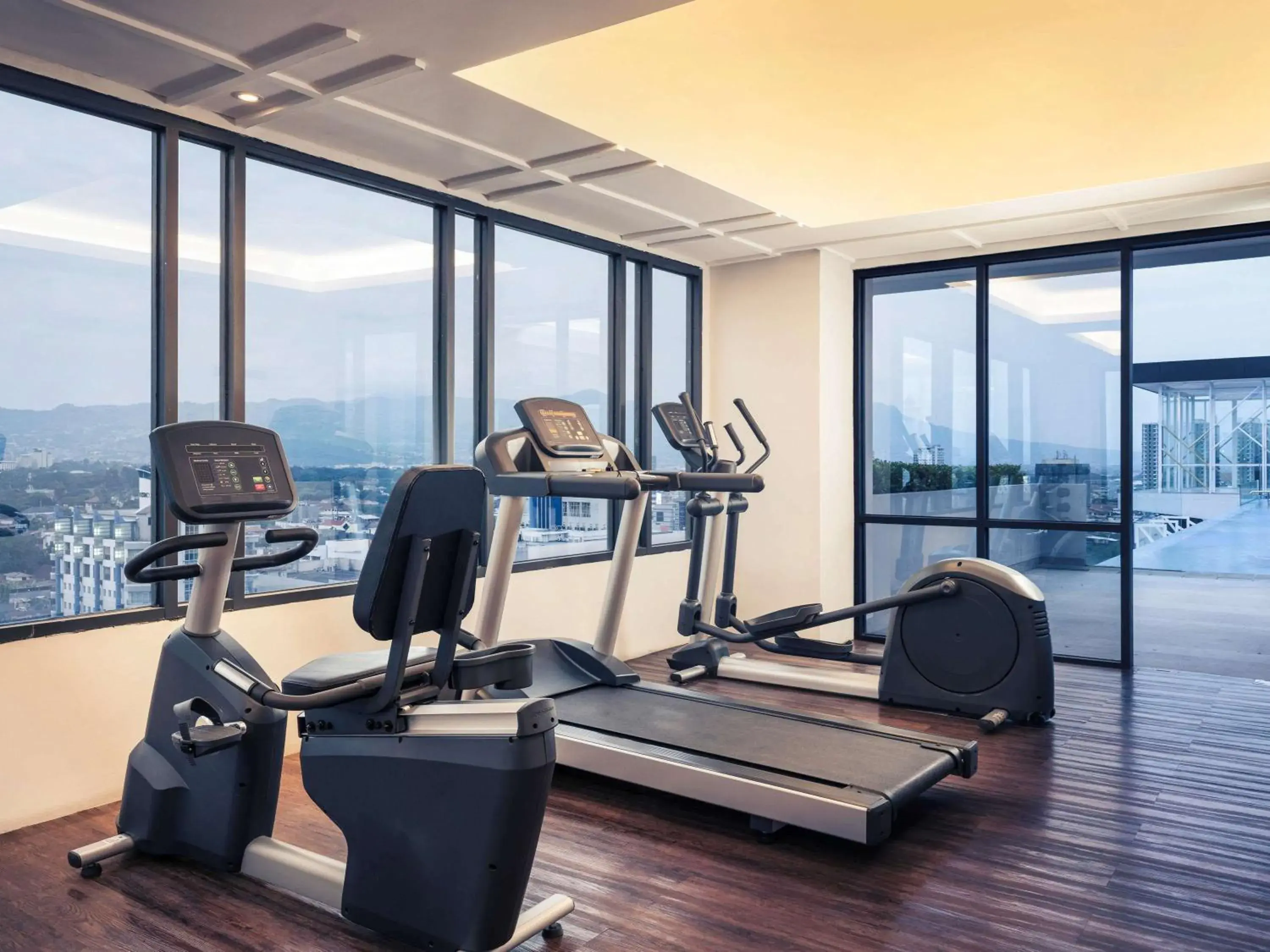 Activities, Fitness Center/Facilities in Hotel Mercure Bandung City Centre